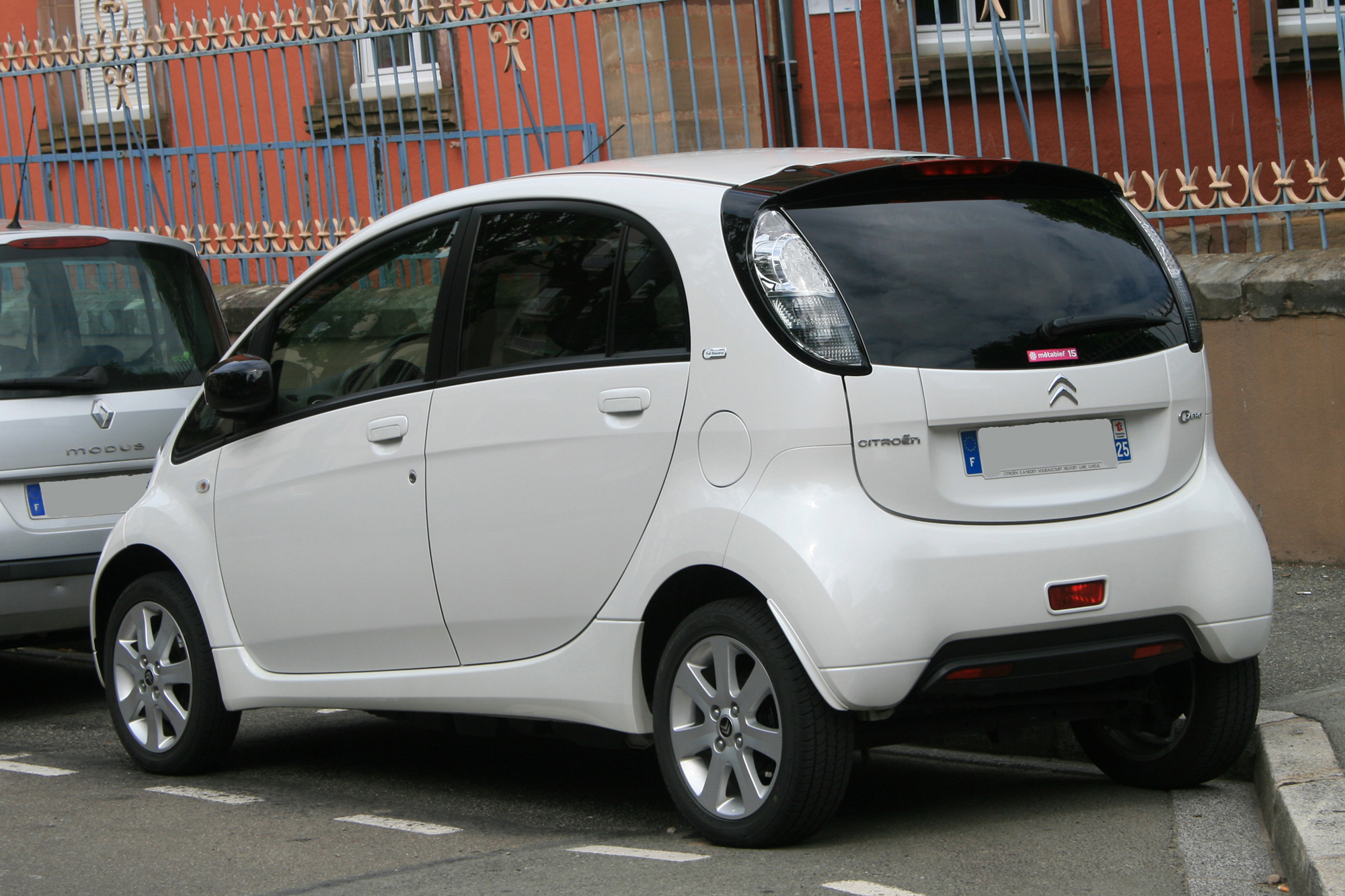 Description du véhicule Citroën C zéro Encyclopédie automobile