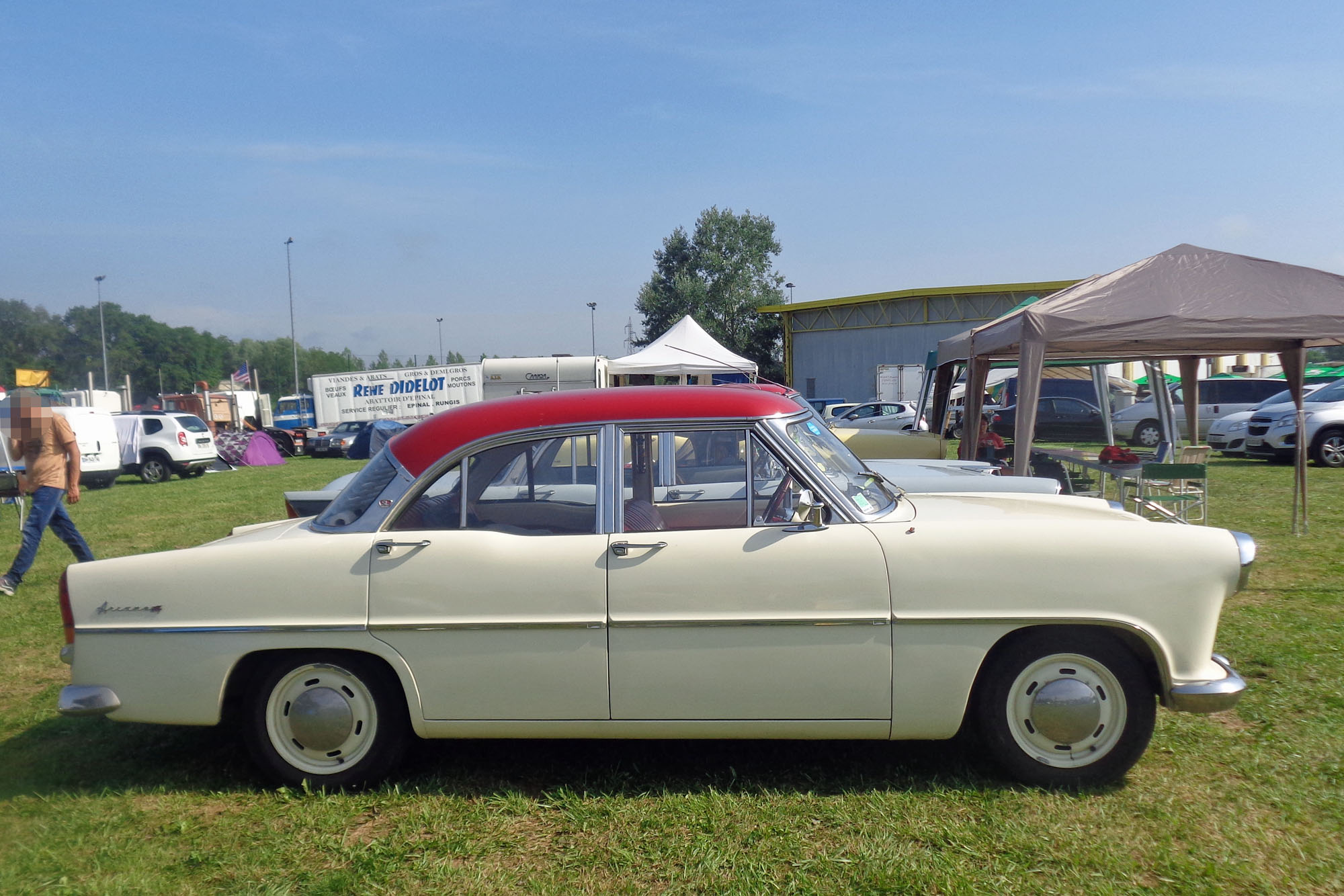 Simca Vedette Ariane