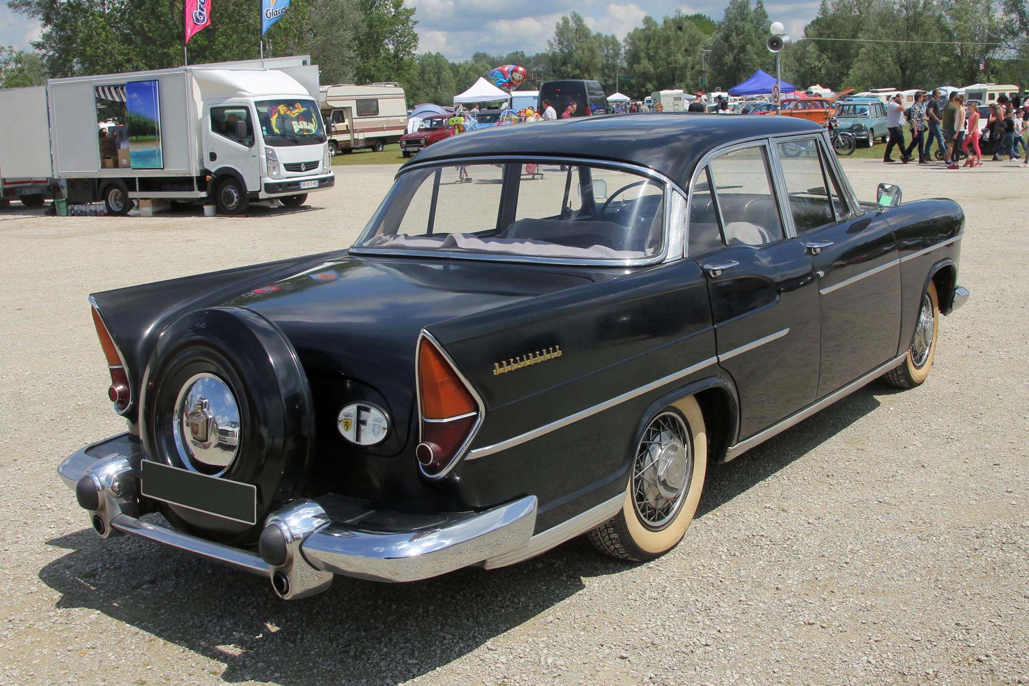Simca Vedette 2 Présidence