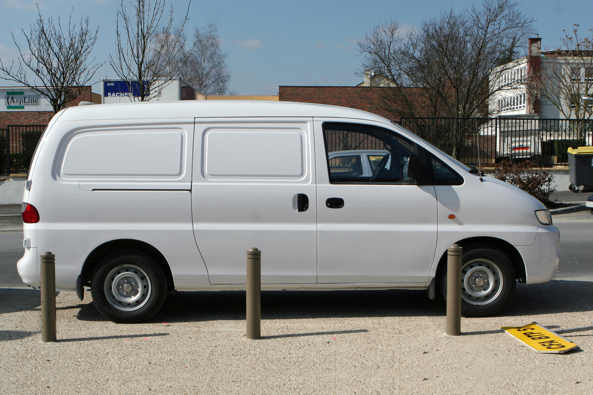 Hyundai H1