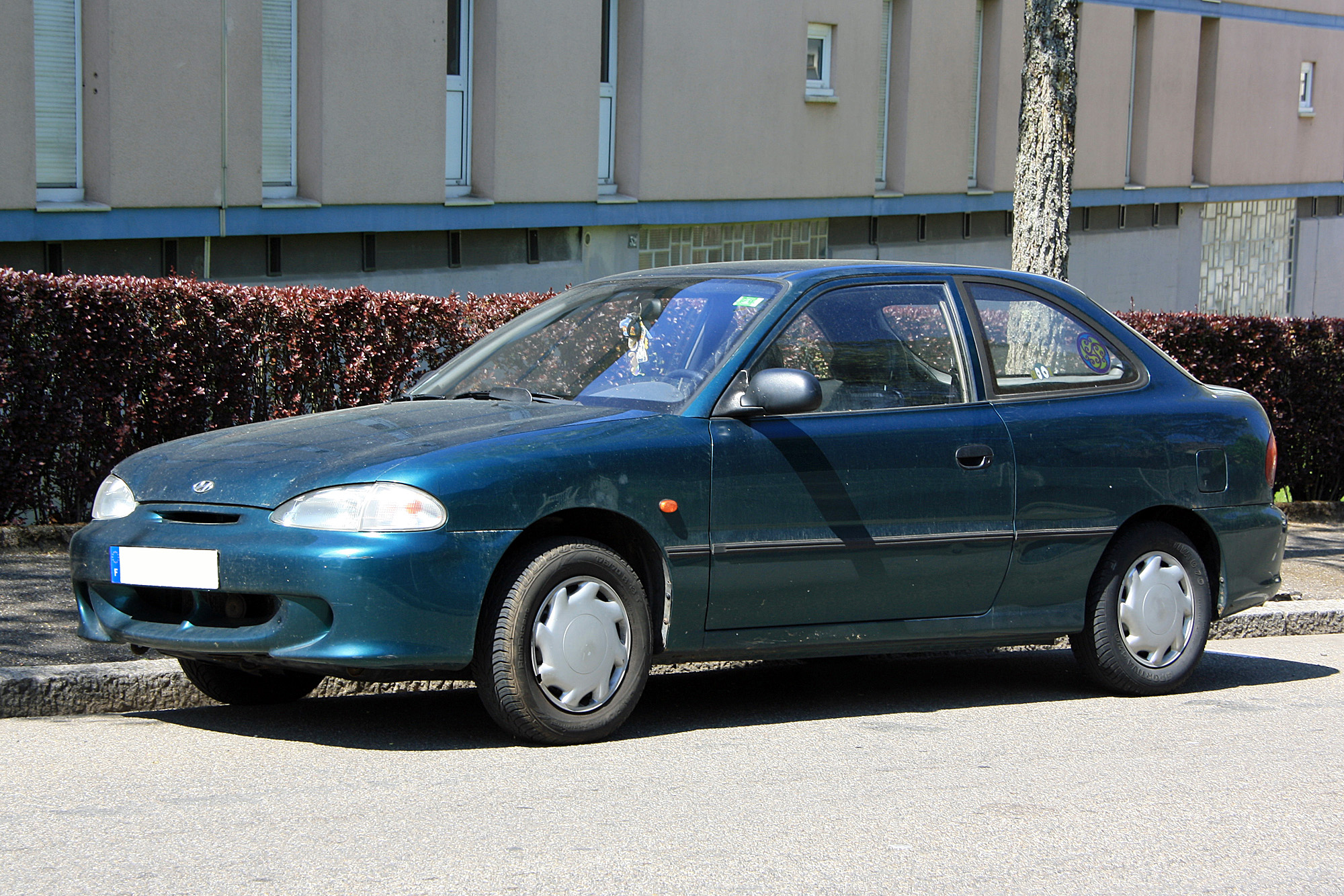 Hyundai Pony 2