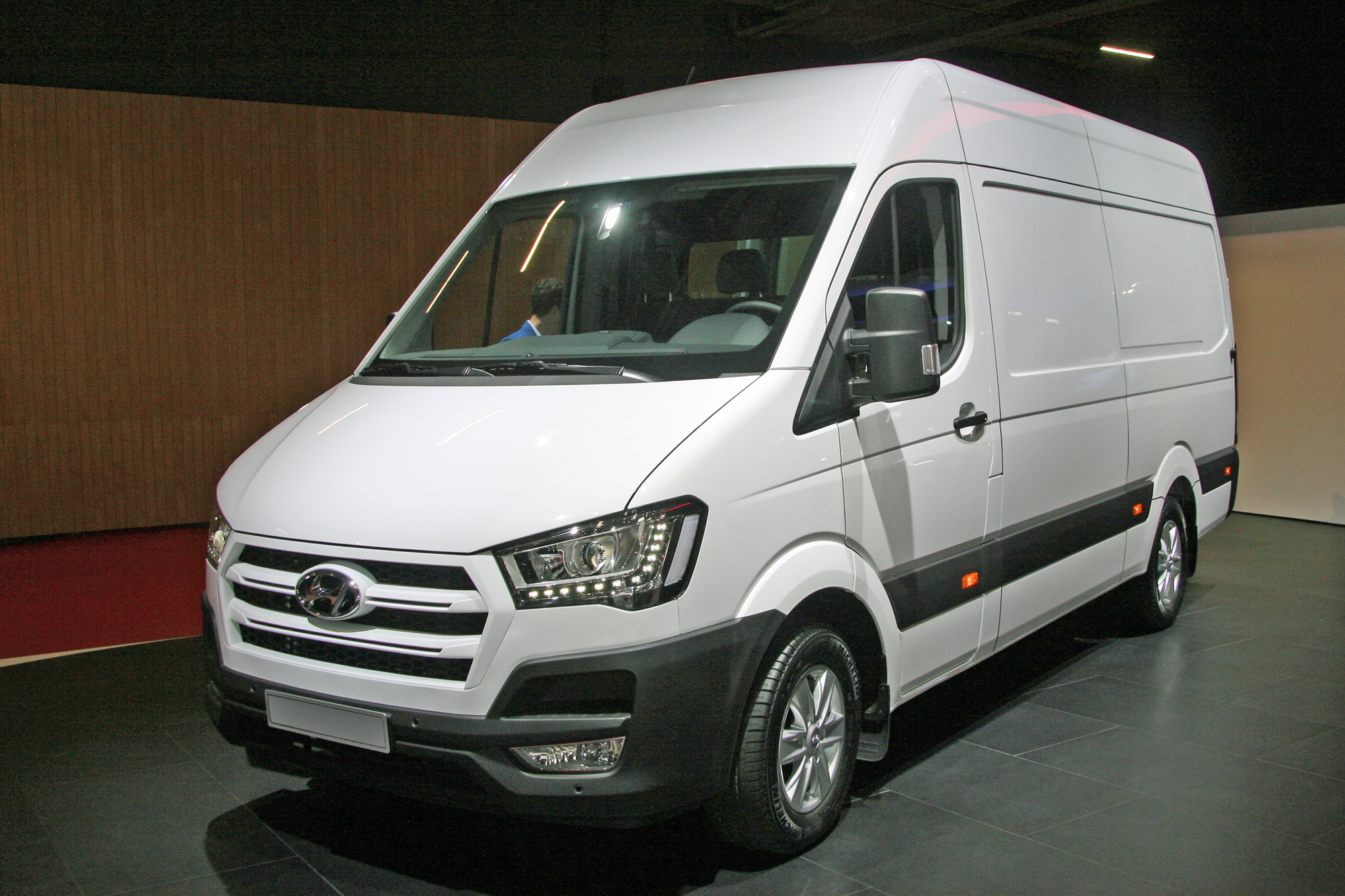 Description du véhicule Hyundai H350 - Encyclopédie automobile ...