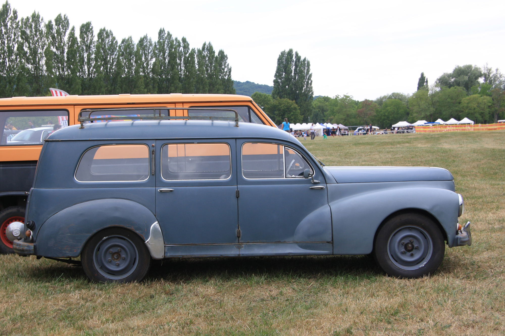 Peugeot 203