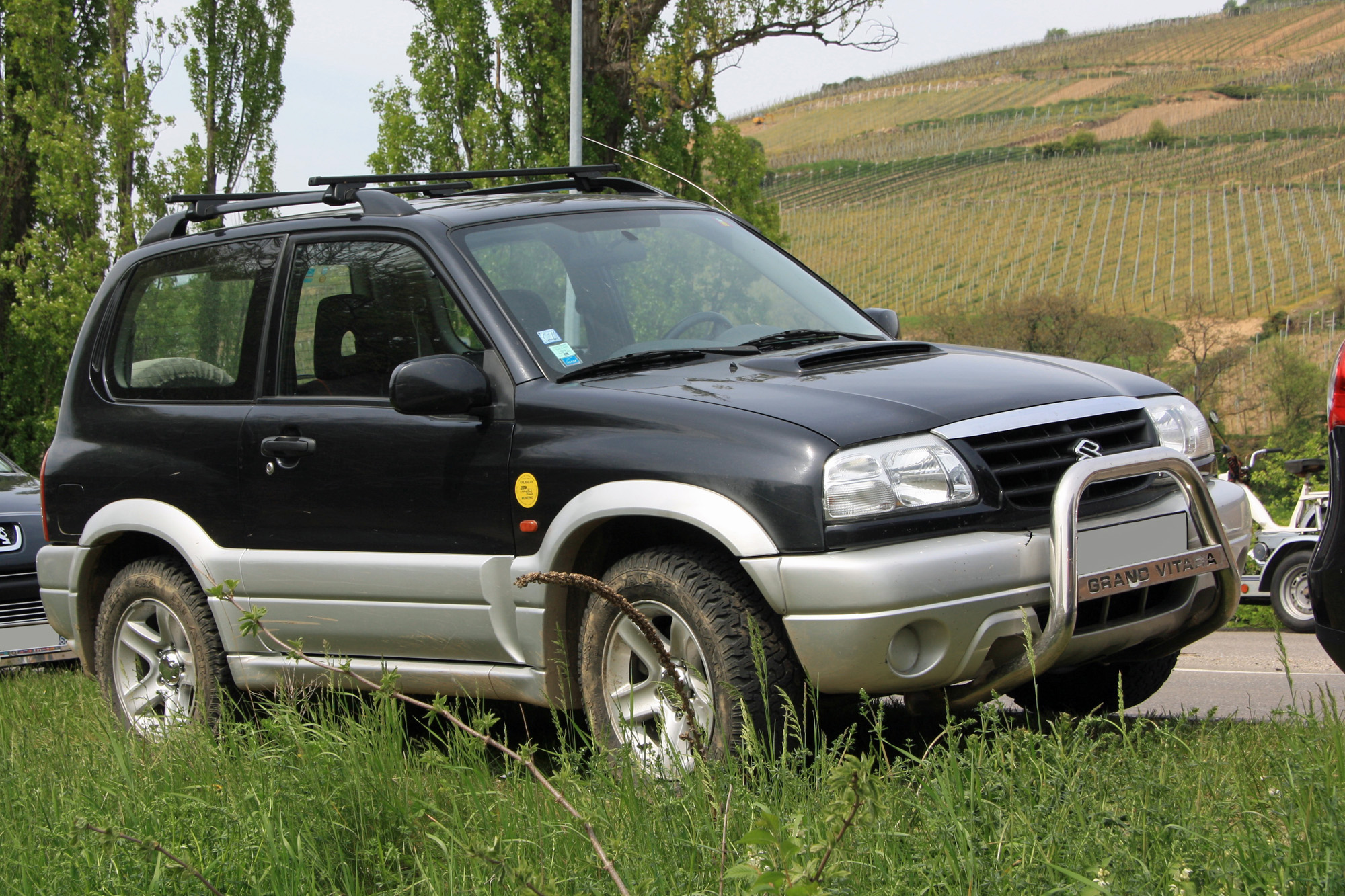 Suzuki  Grand Vitara 1