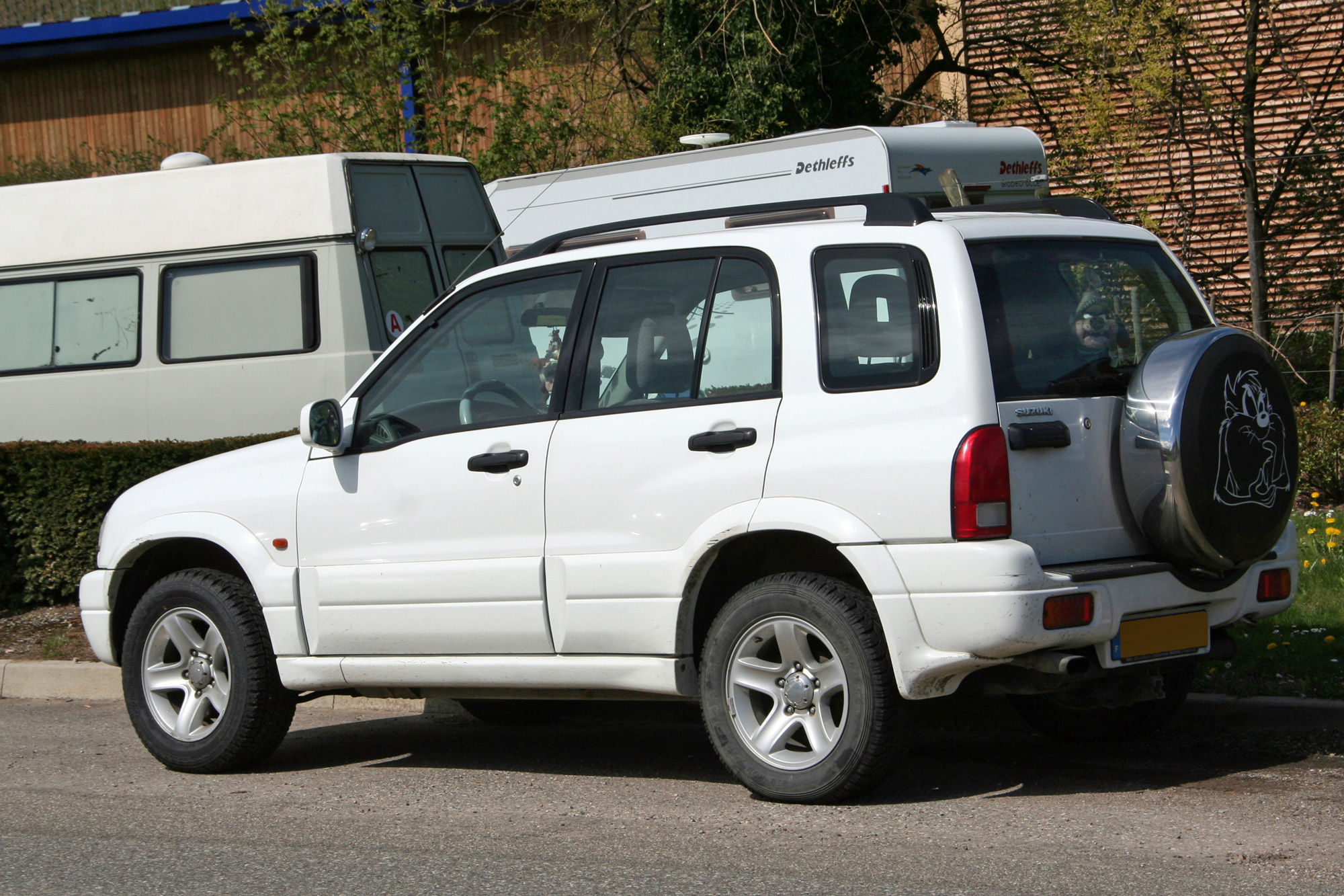 Suzuki  Grand Vitara 1