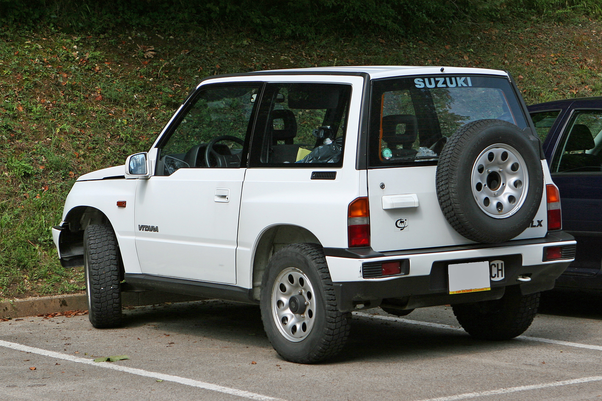 Suzuki Vitara 1
