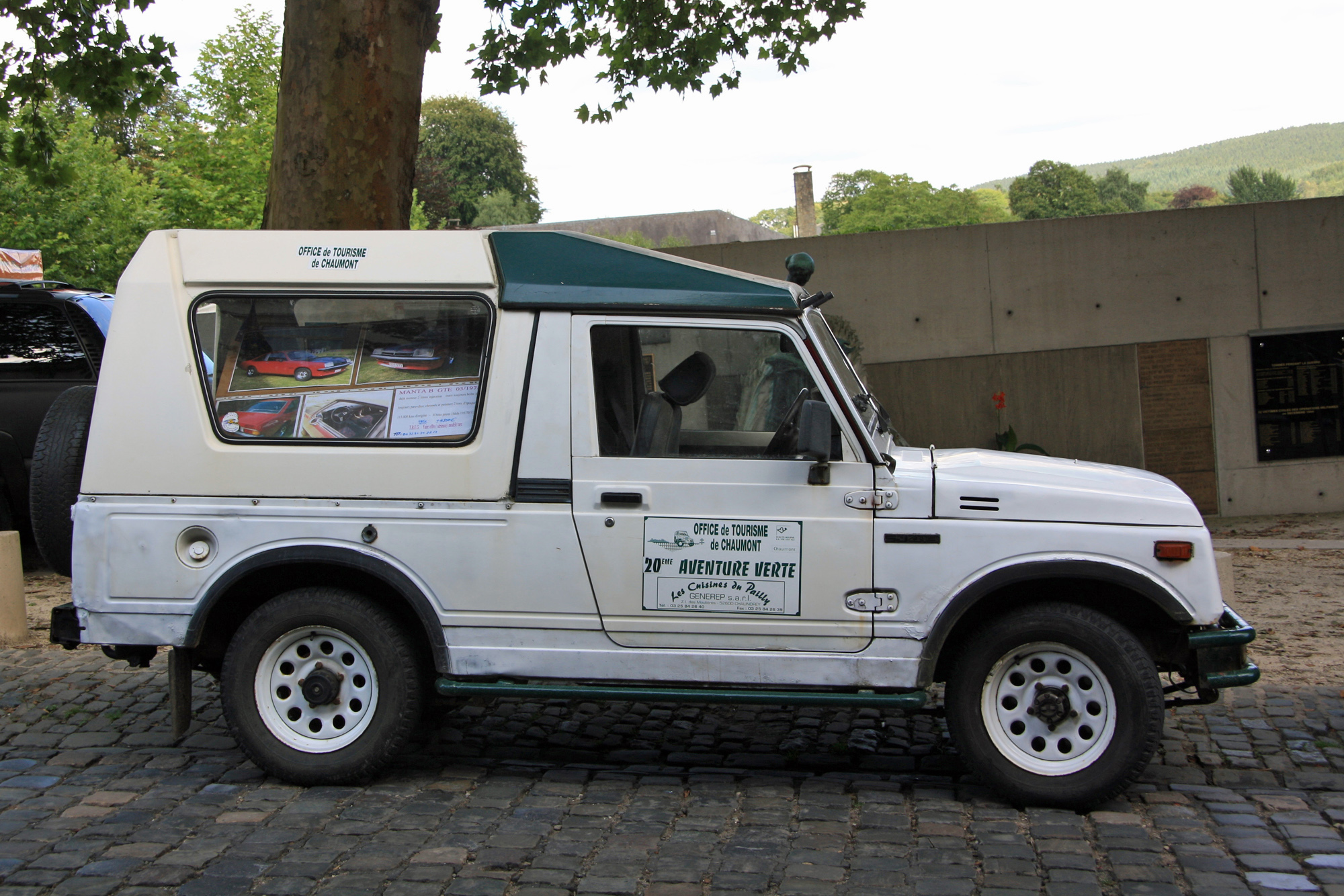 Suzuki  SJ413