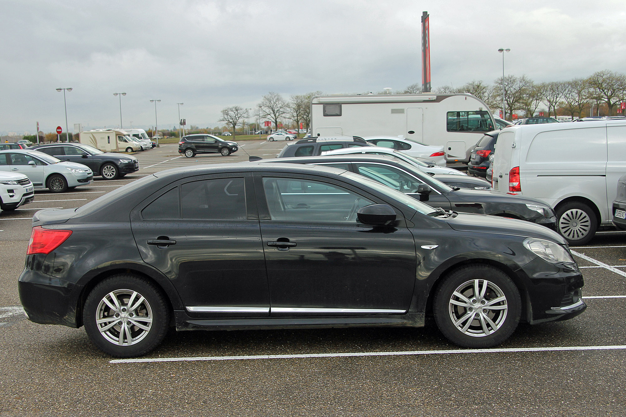 Suzuki Kizashi