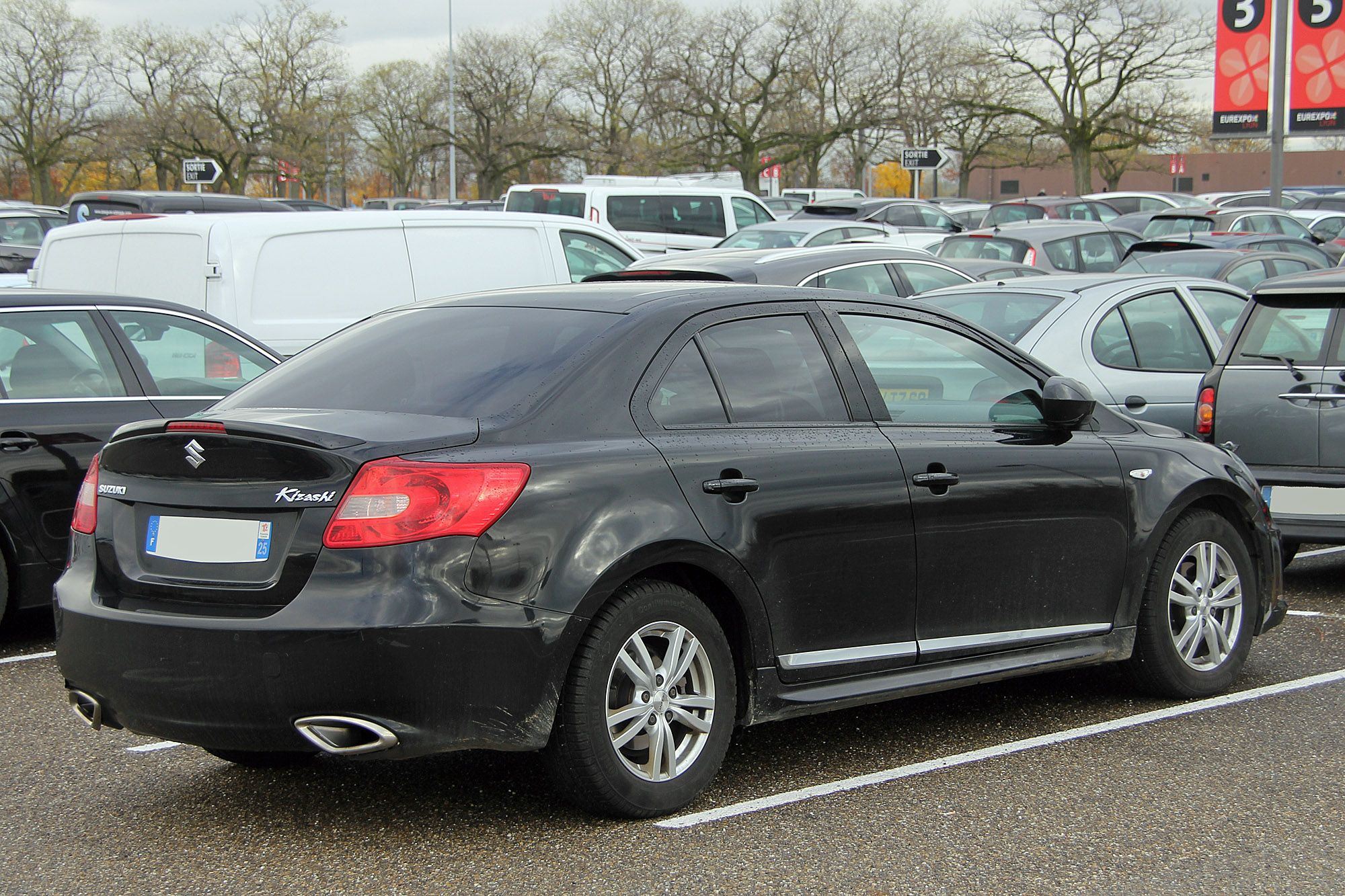 Suzuki Kizashi