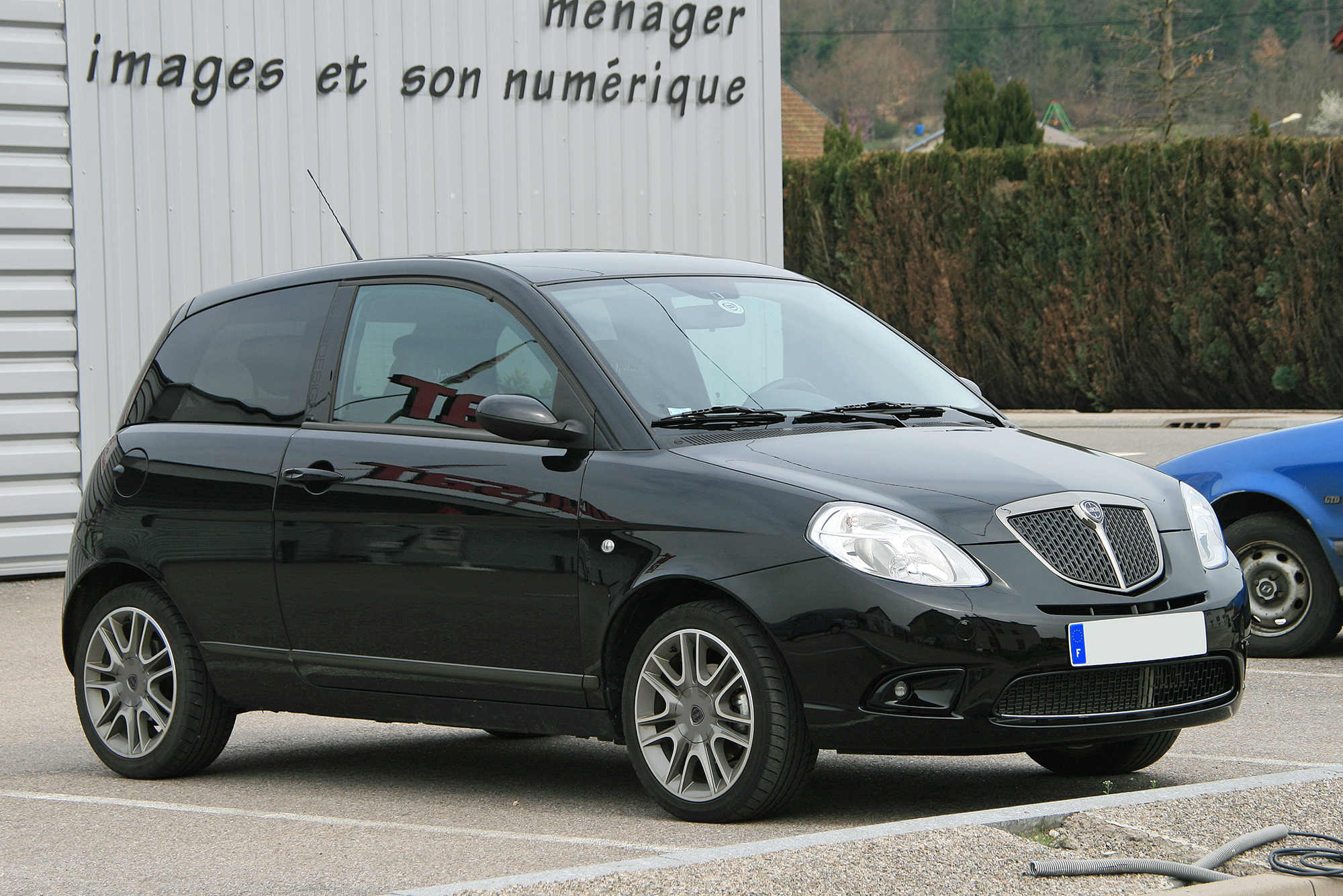 Lancia Ypsilon 2
