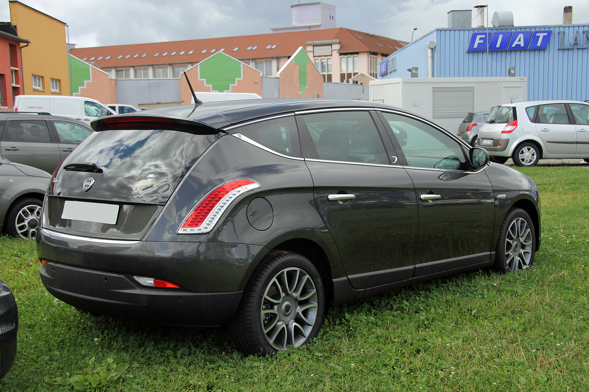 Lancia Delta Nuova restylée