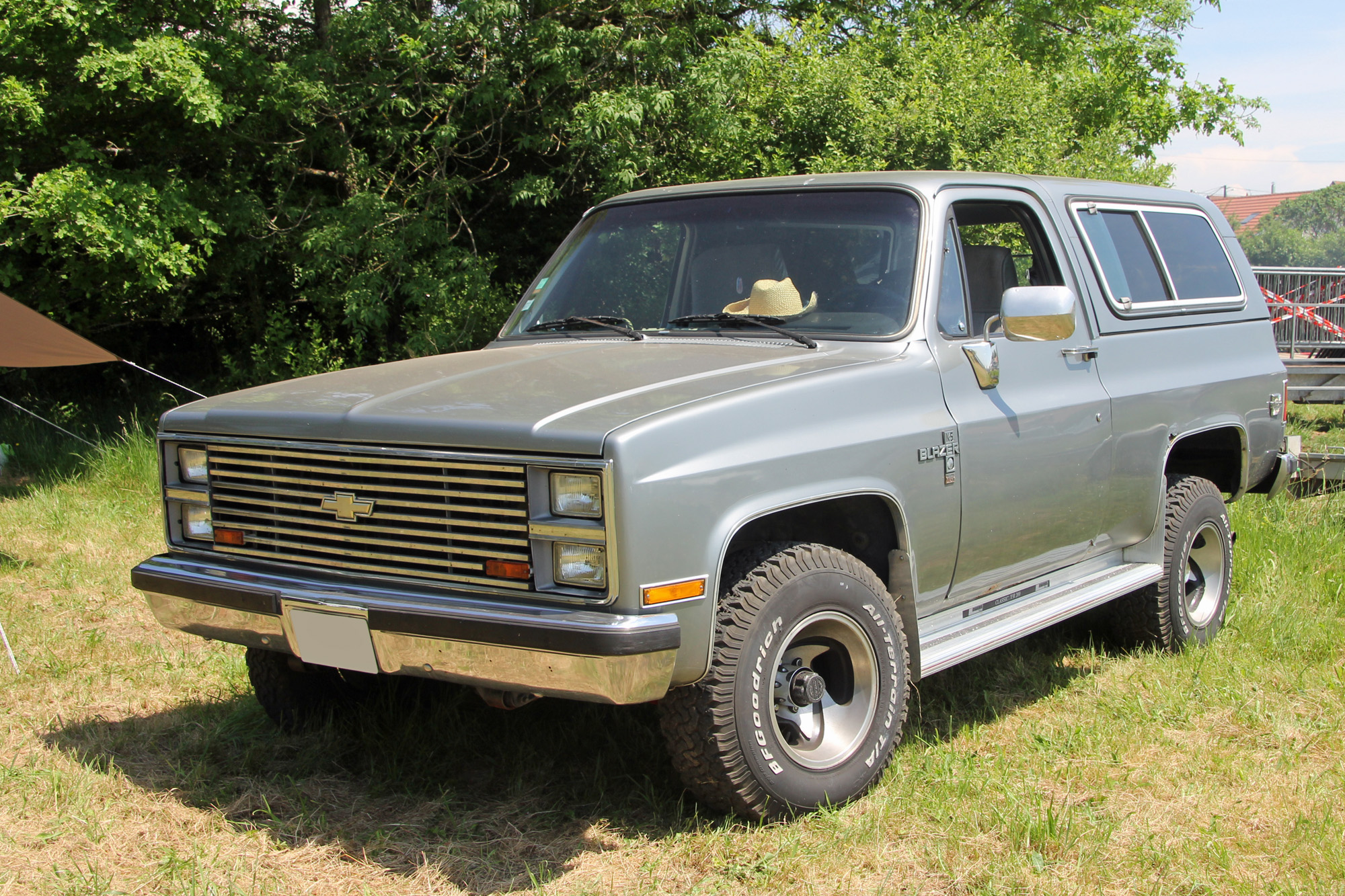 Chevrolet Blazer 2