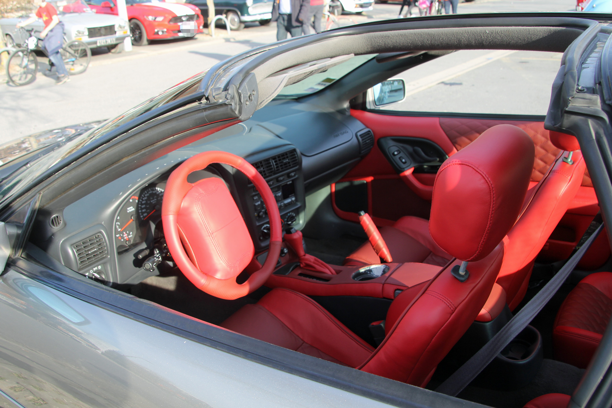 Chevrolet Camaro 4