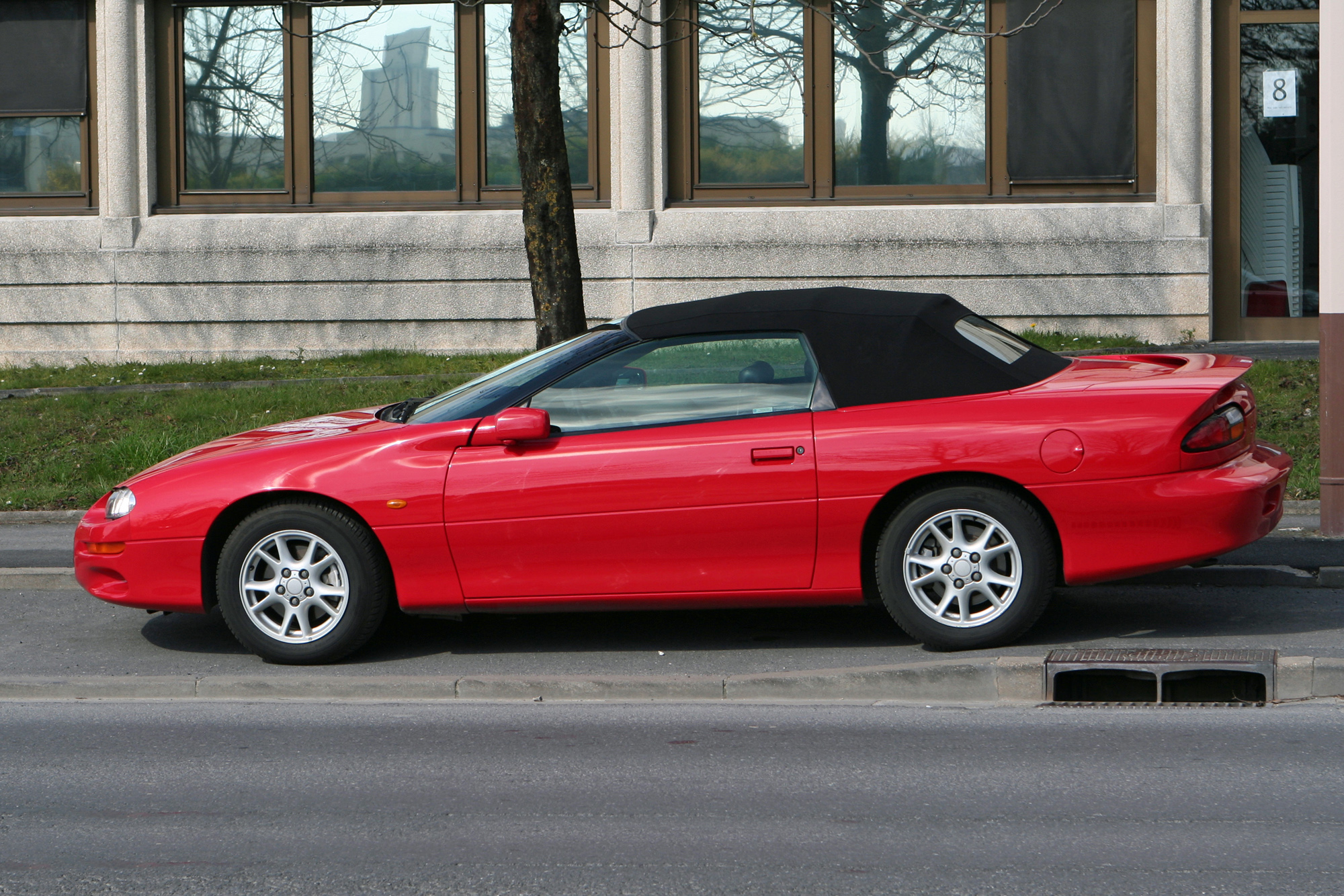 Chevrolet Camaro 4