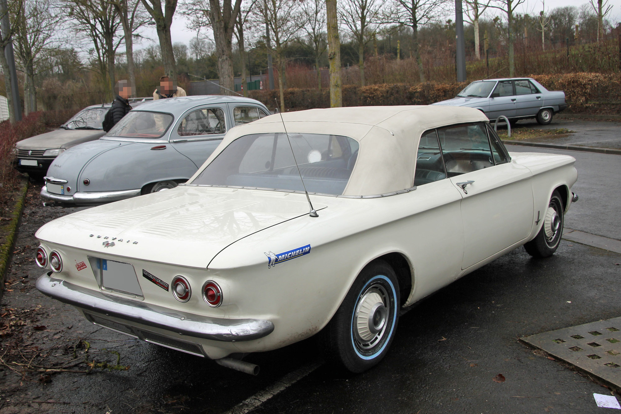 Chevrolet Corvair 1