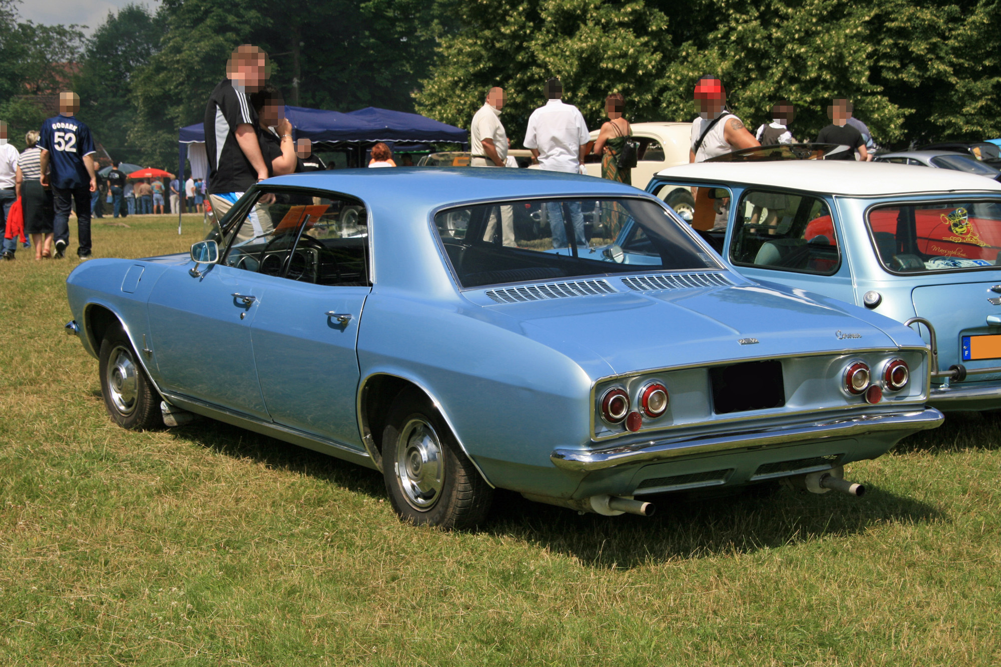 Chevrolet Corvair 2