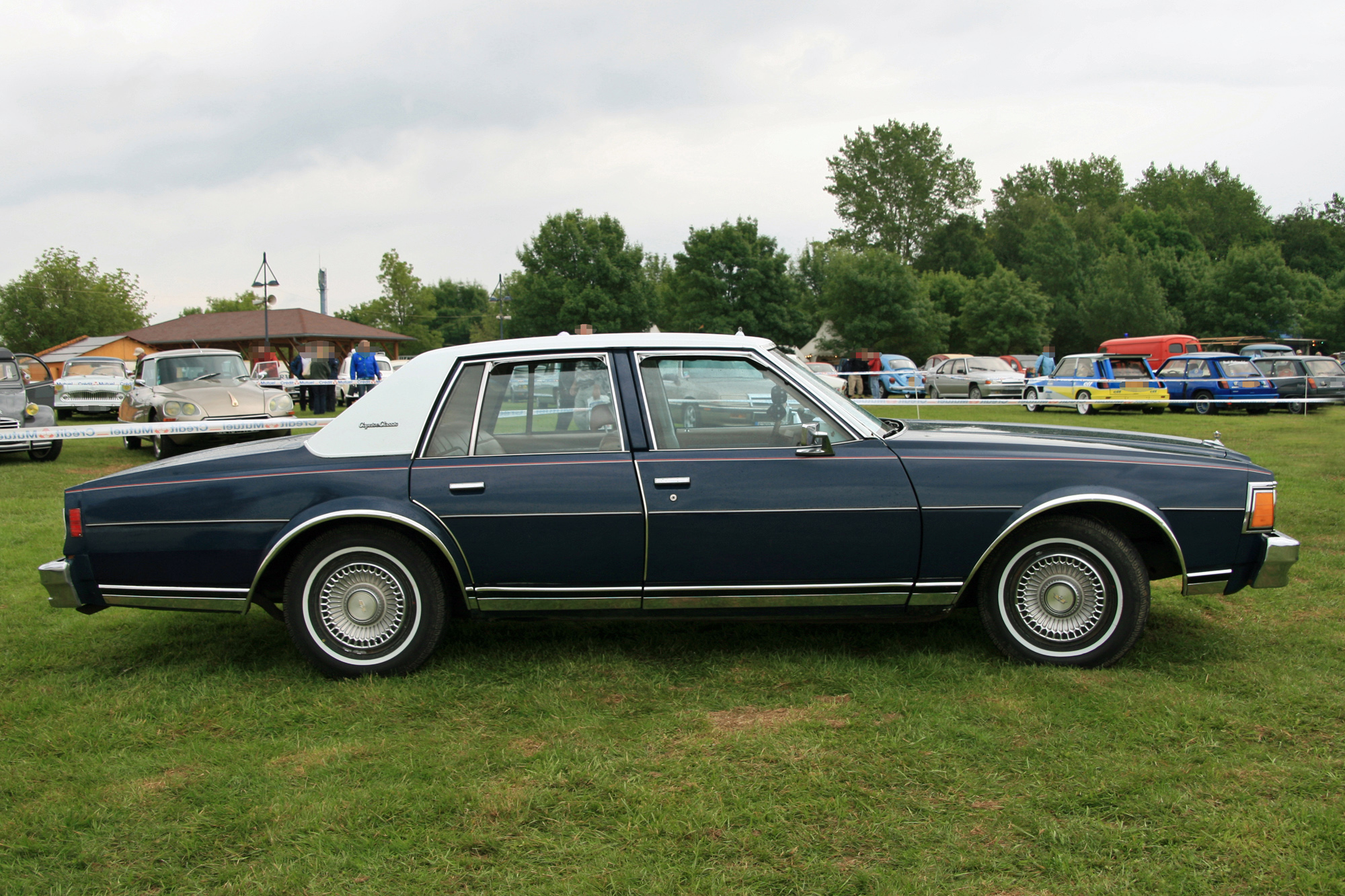 Chevrolet Caprice 3