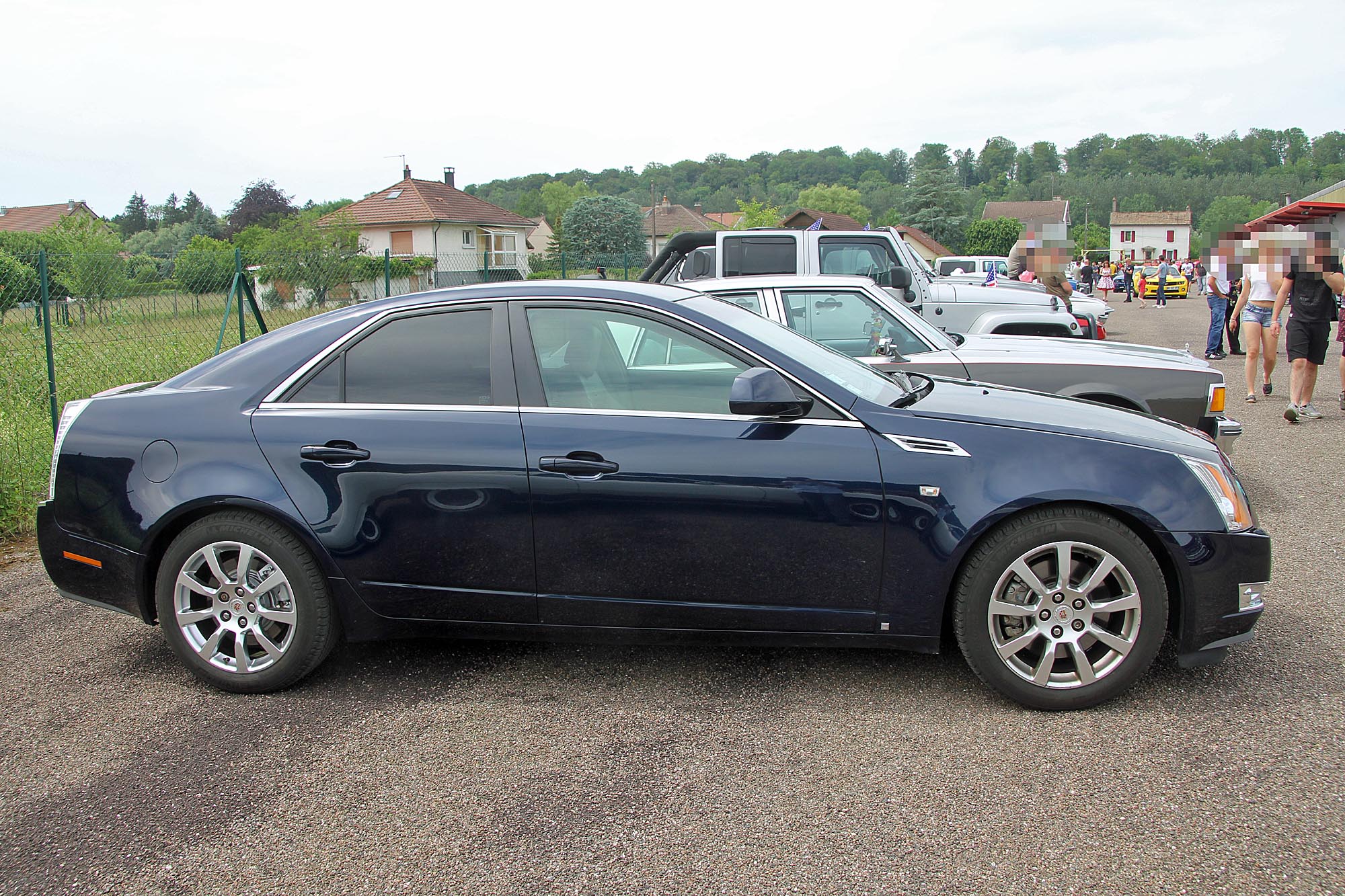 Cadillac CTS 2