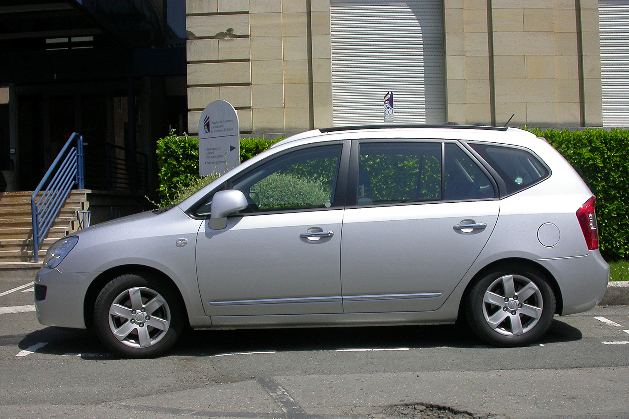 Kia Carens 2