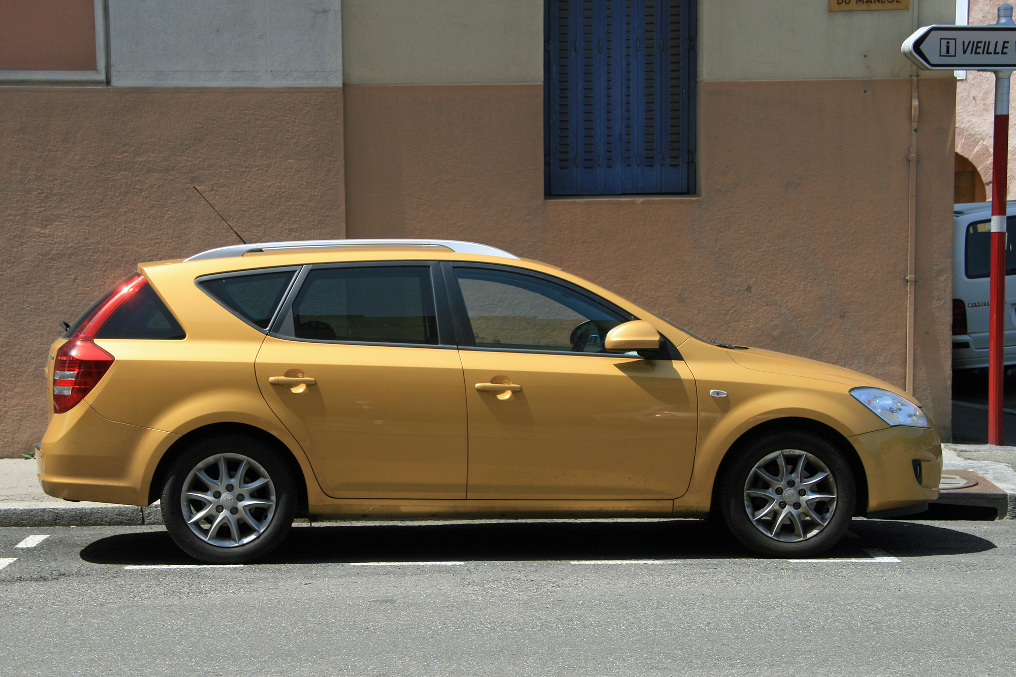 Kia Cee'd 1 phase 1