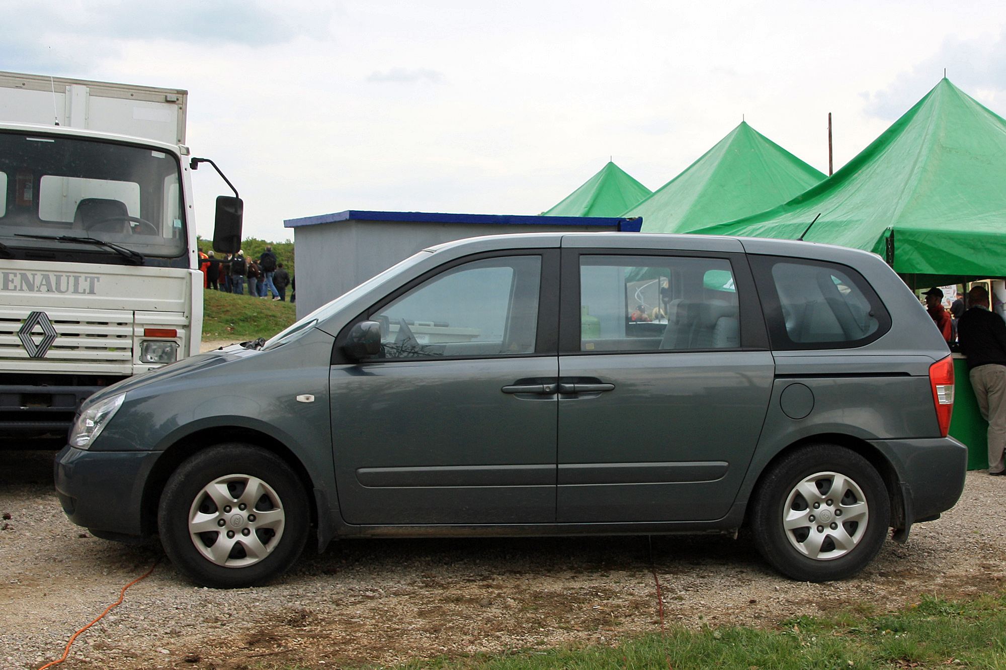 Kia Carnival 2