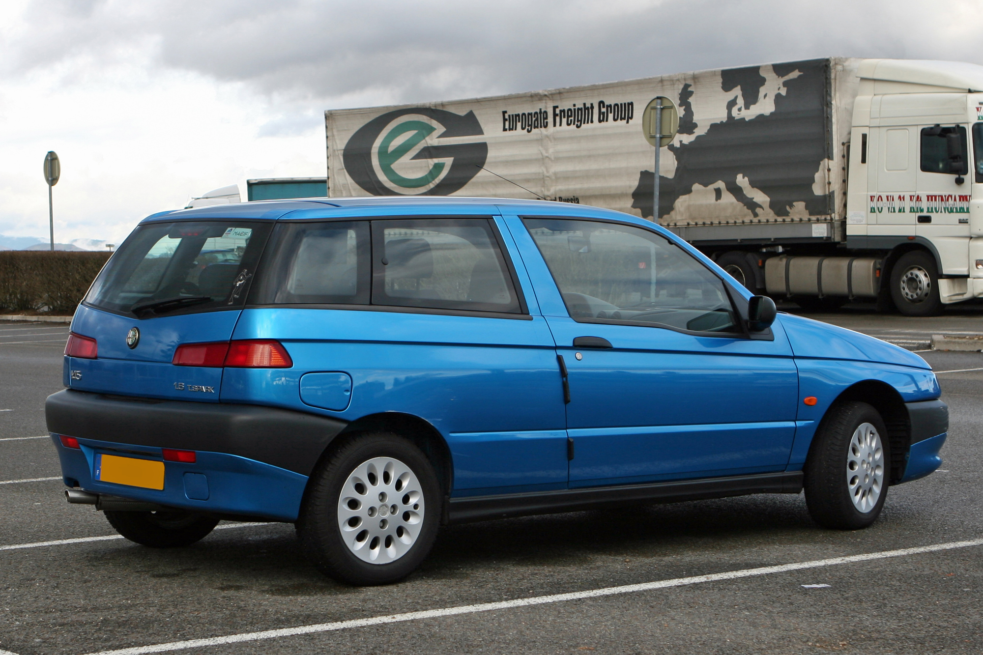 Alfa Romeo 145