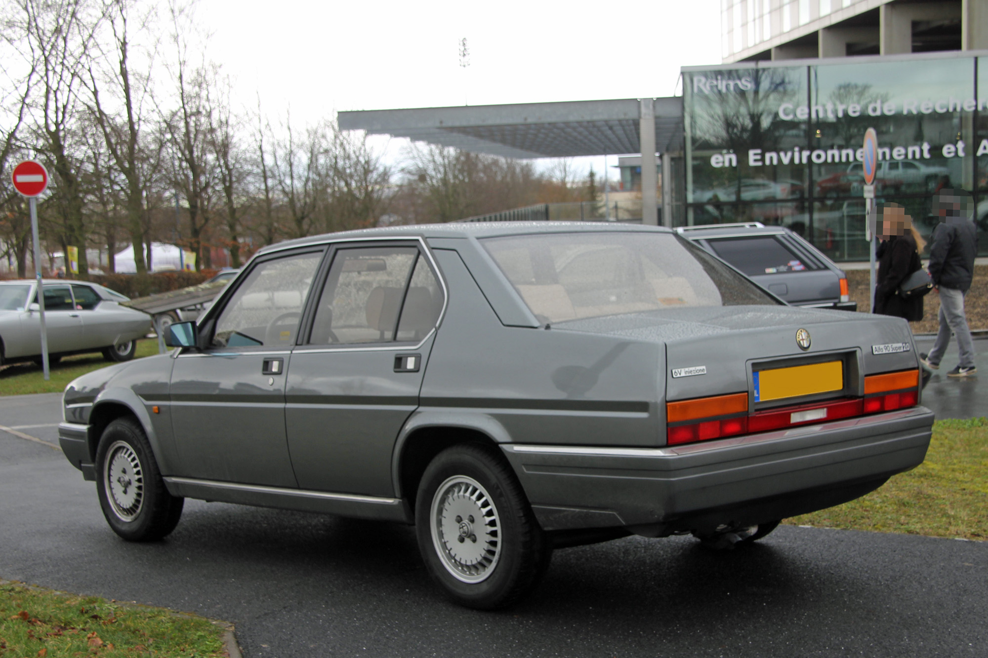 Alfa Romeo 90