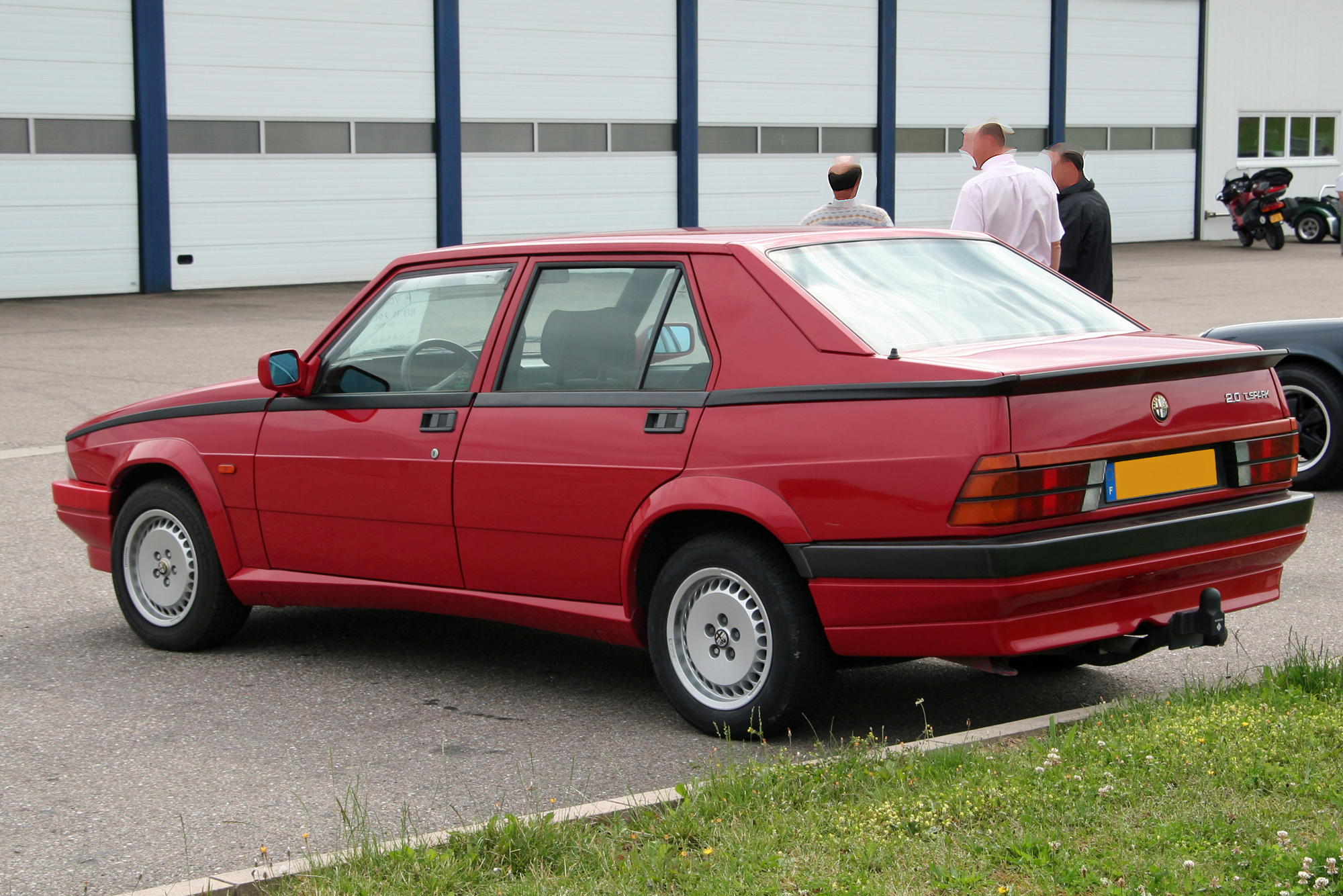 Alfa Romeo 75