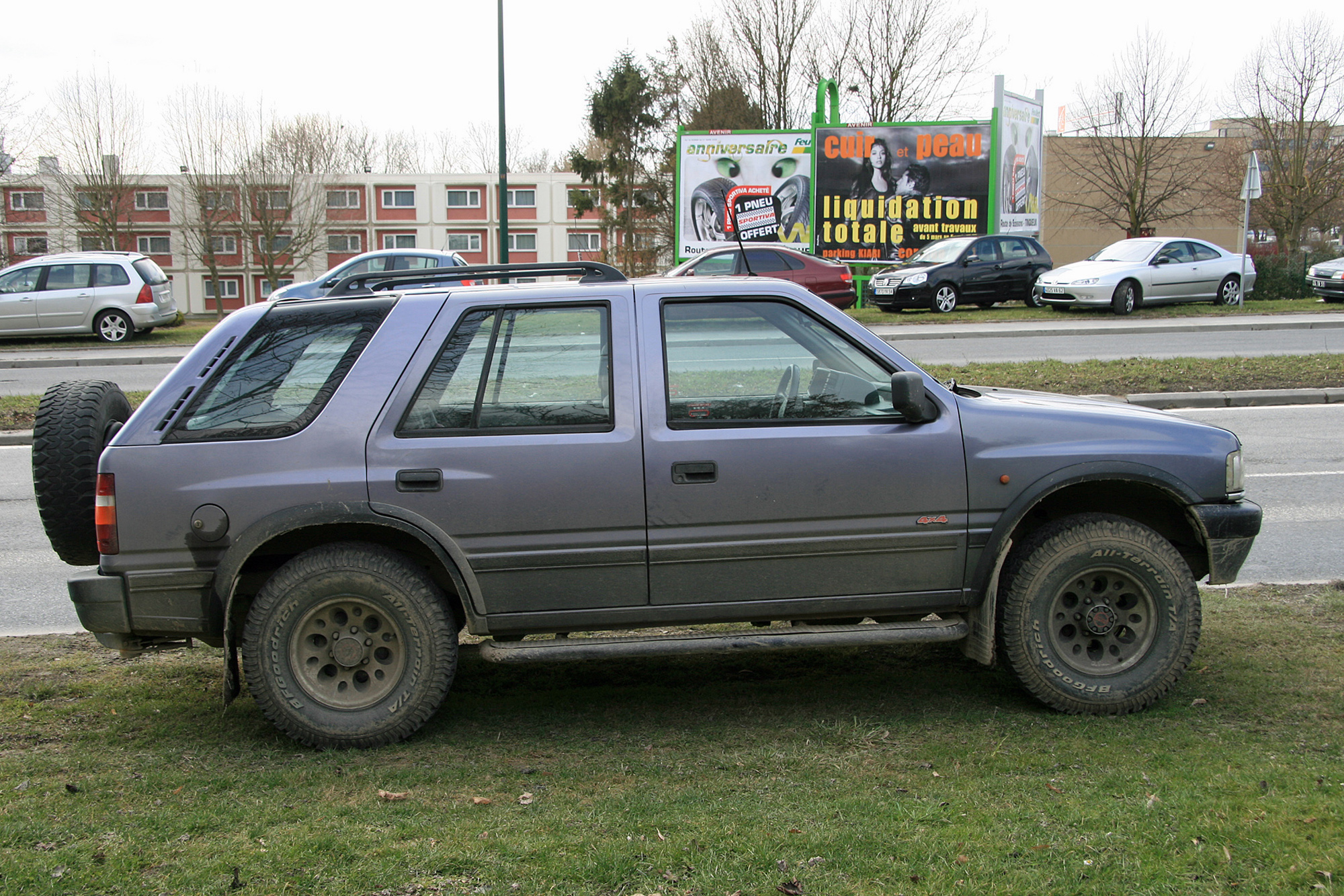 Opel Frontera A