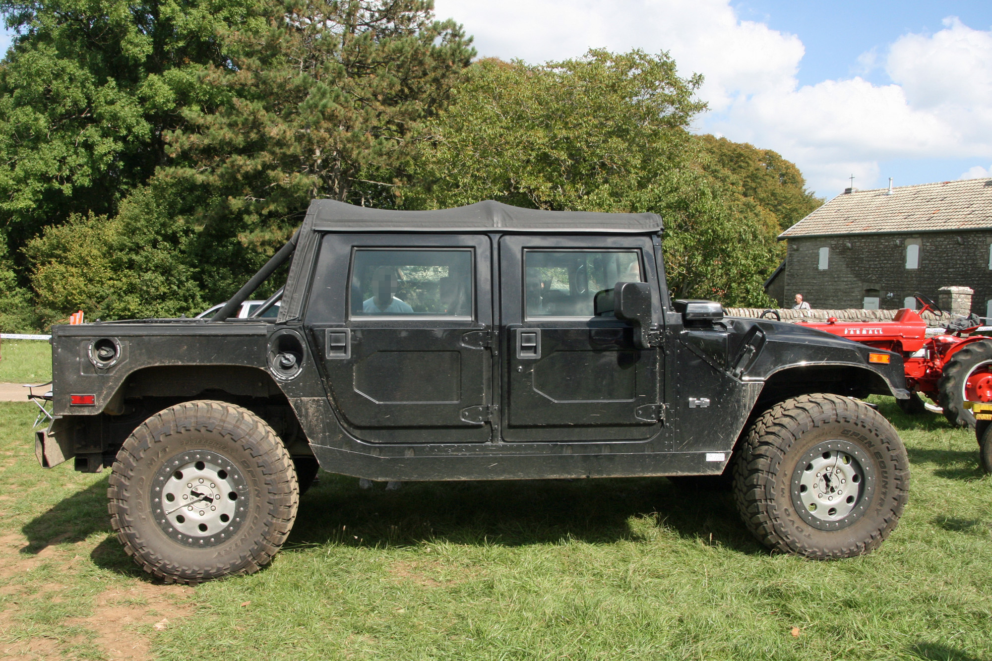 Hummer H1
