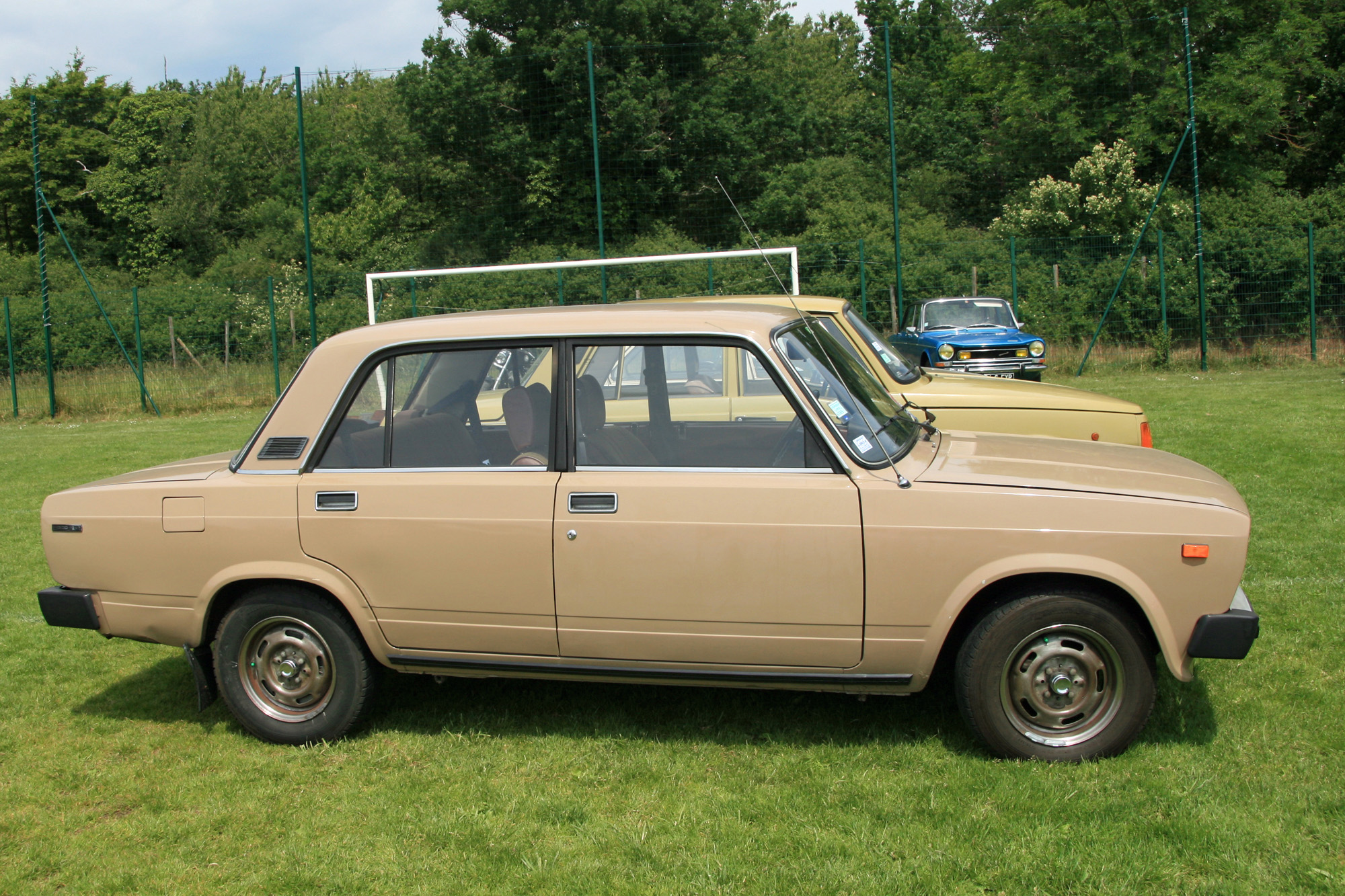 Lada 2105