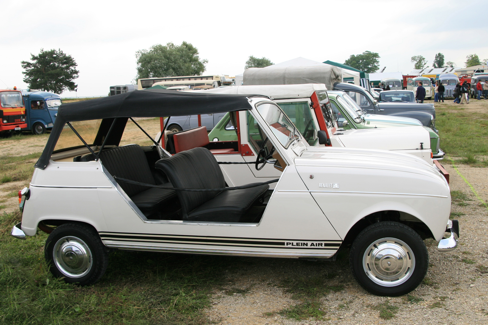 Renault 4 Plein air