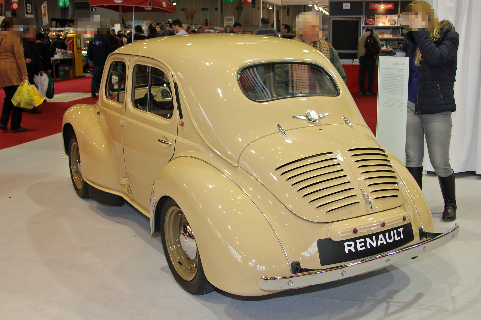 Renault 4CV phase 1