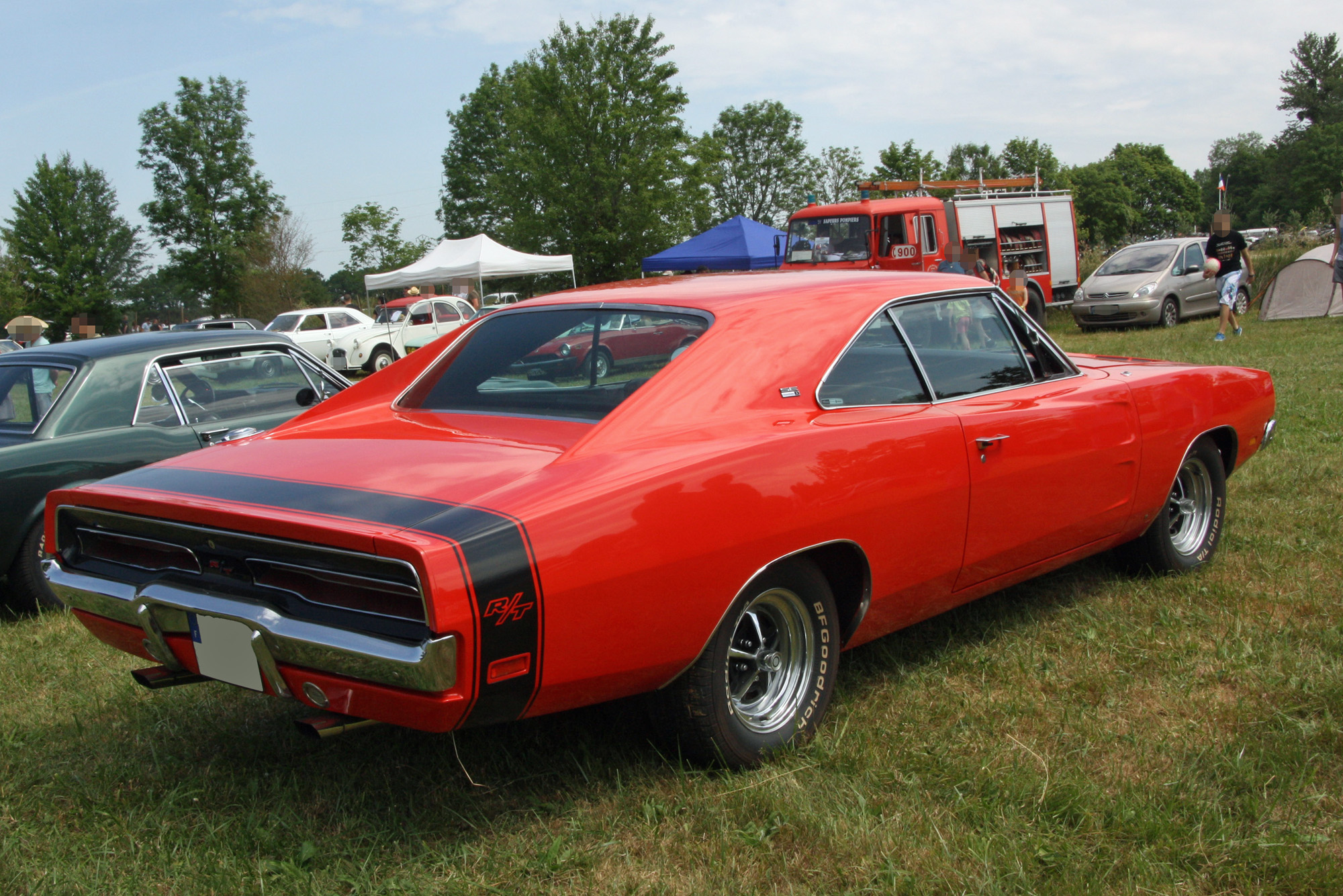Dodge Charger 2