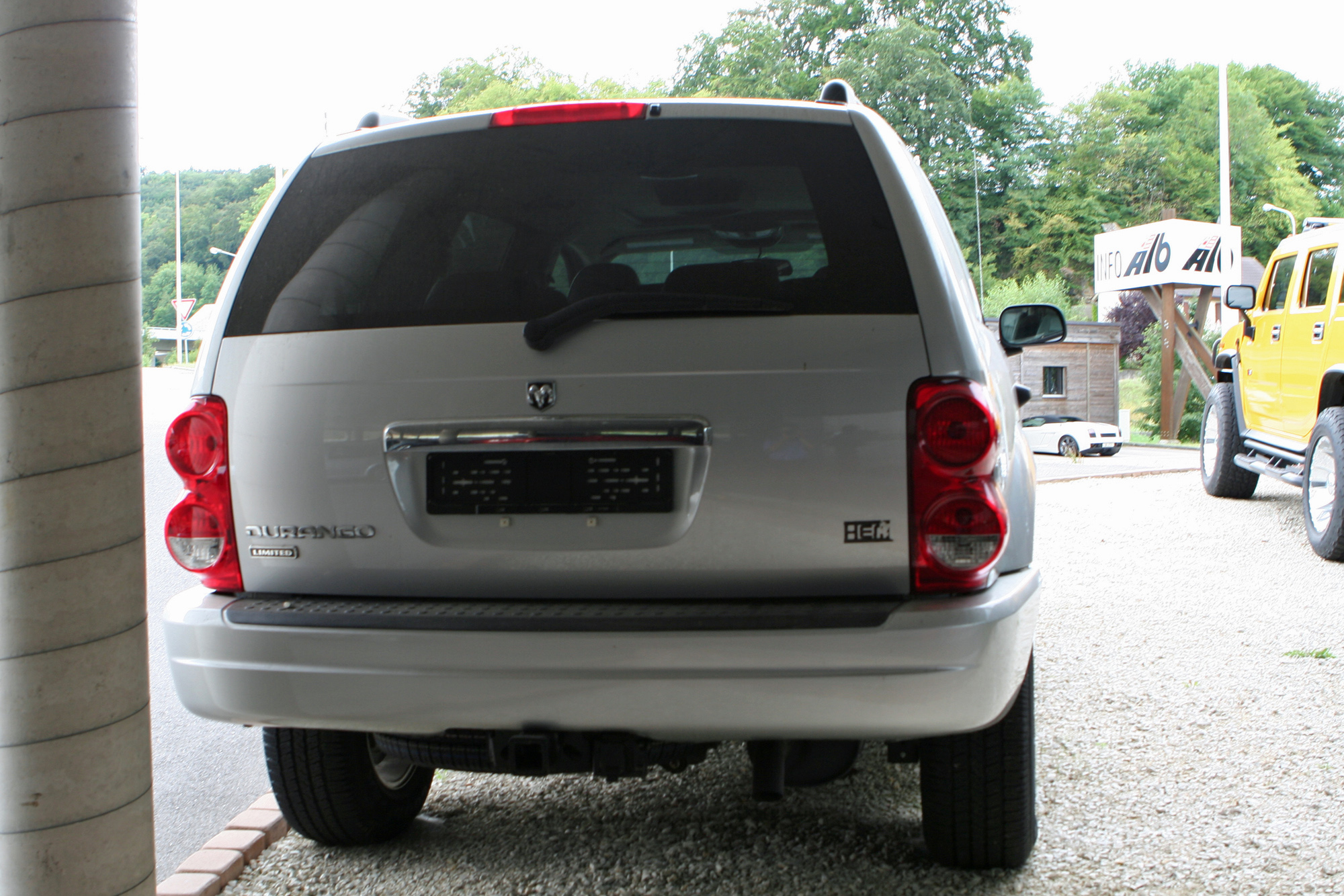 Dodge Durango 2