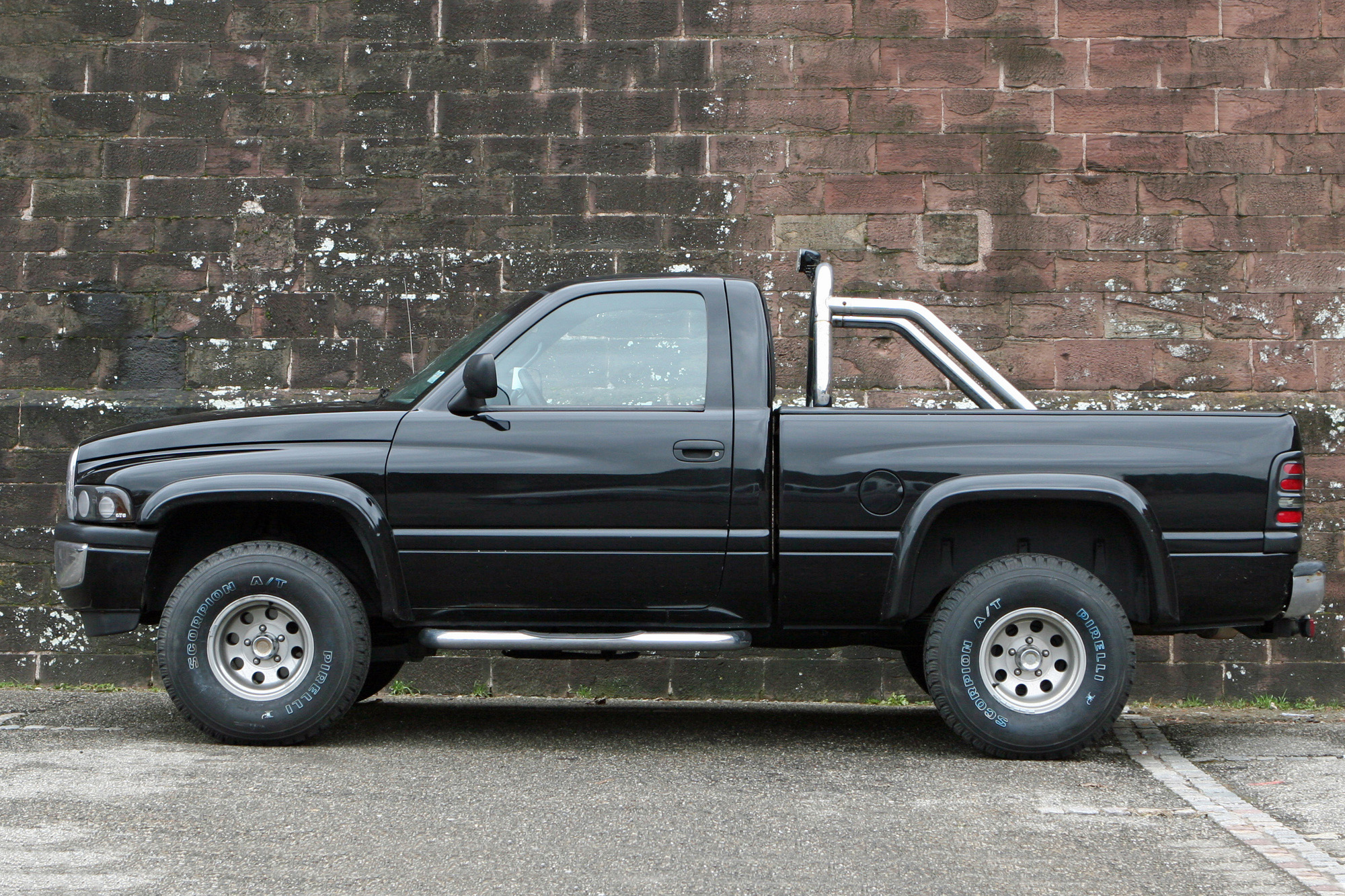 Dodge Ram 2