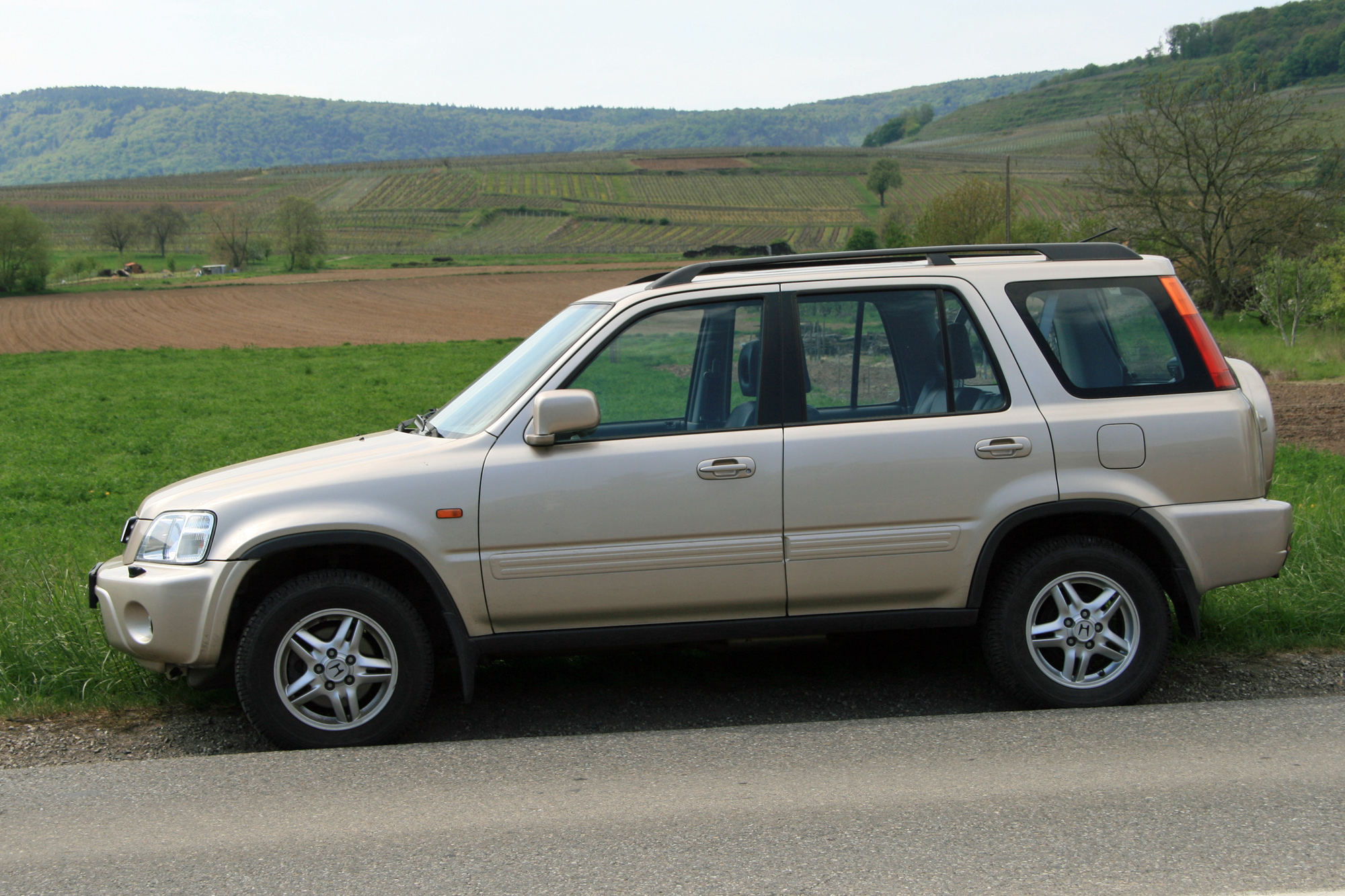 Honda CR-V 1