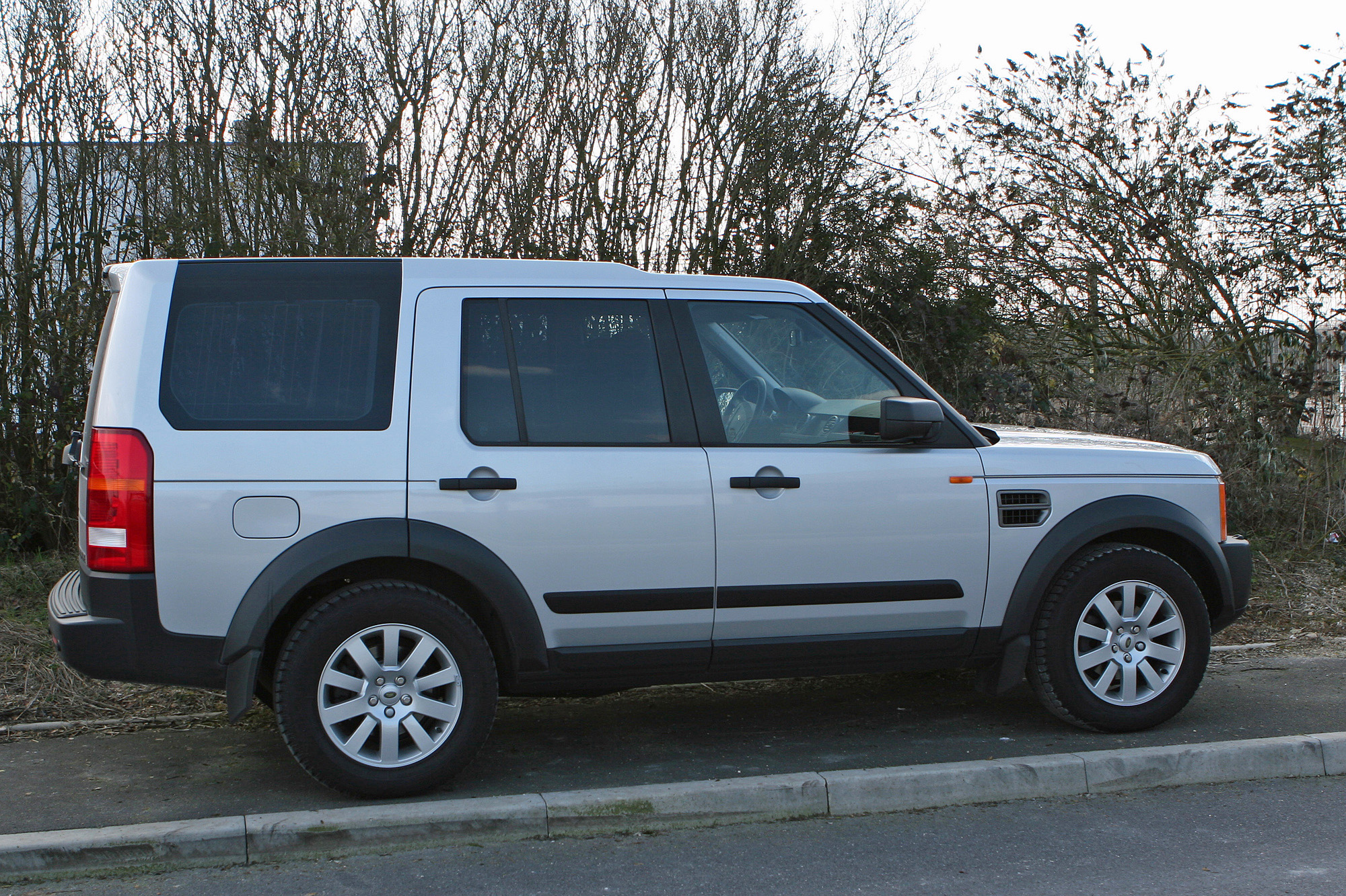 Land Rover Discovery 3