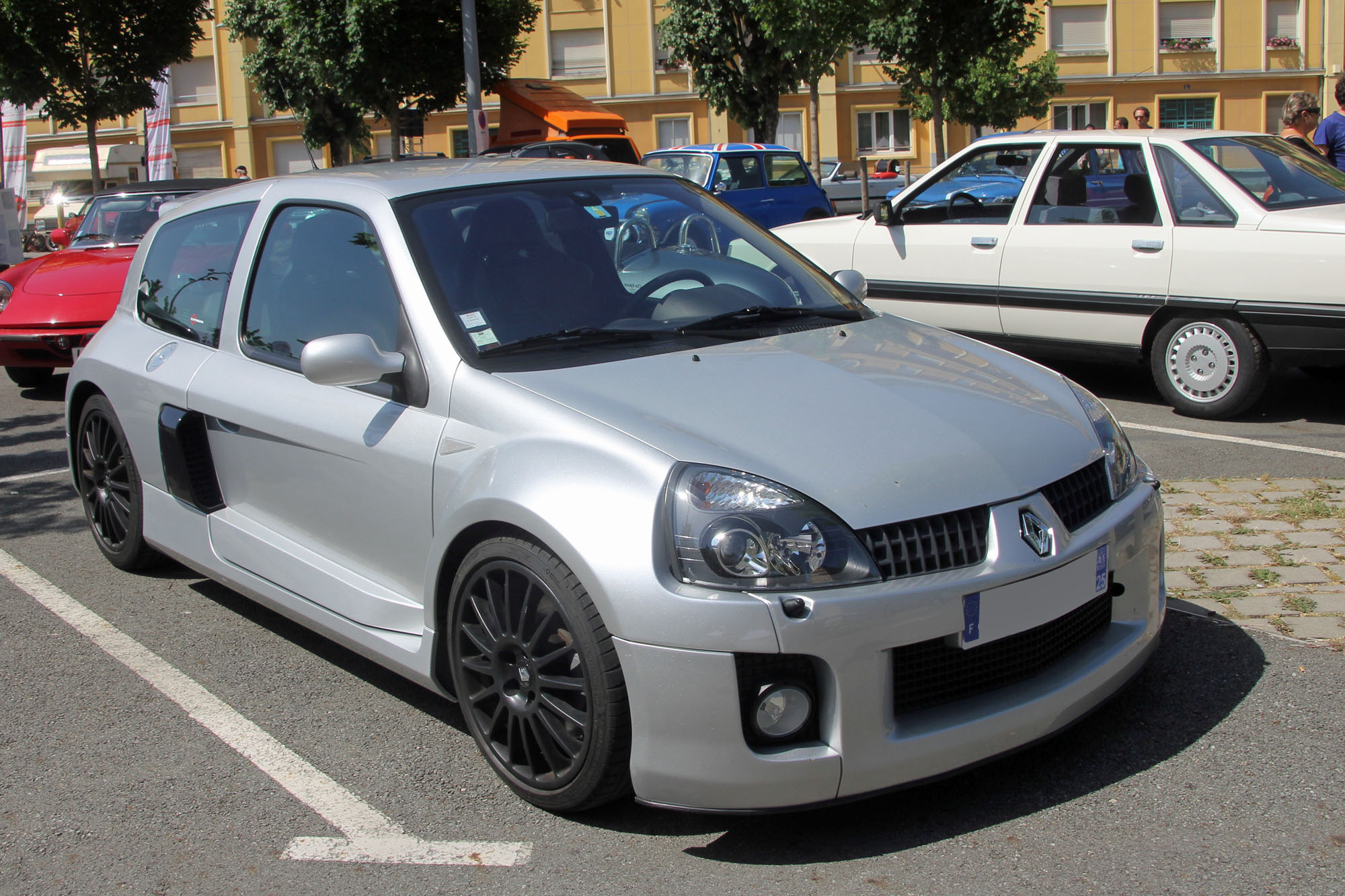 Renault Clio 2 V6