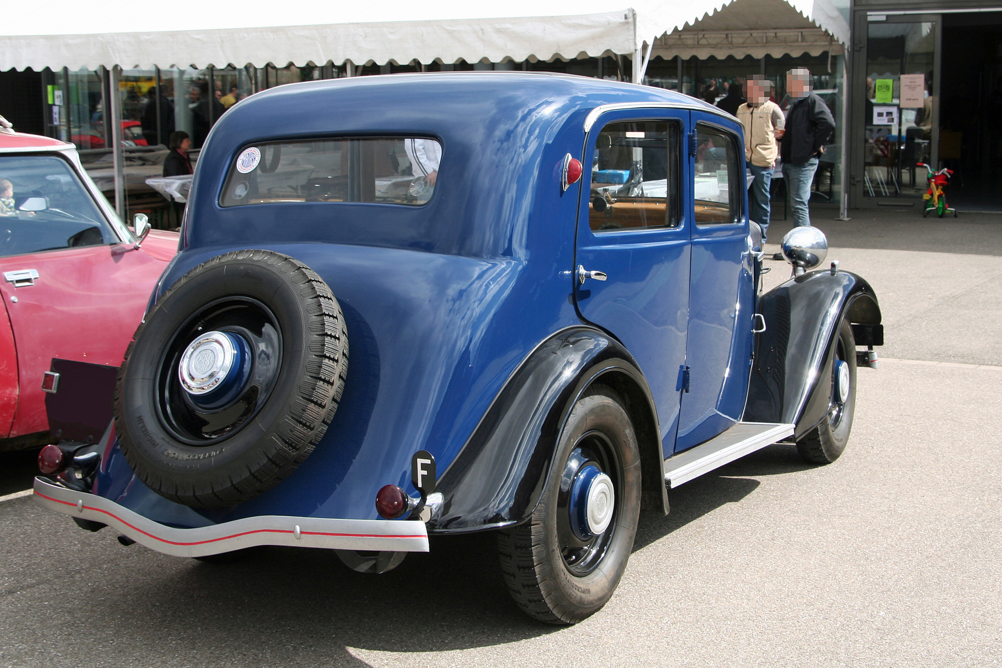 Description du véhicule Mathis EMY 4 légère Encyclopédie automobile