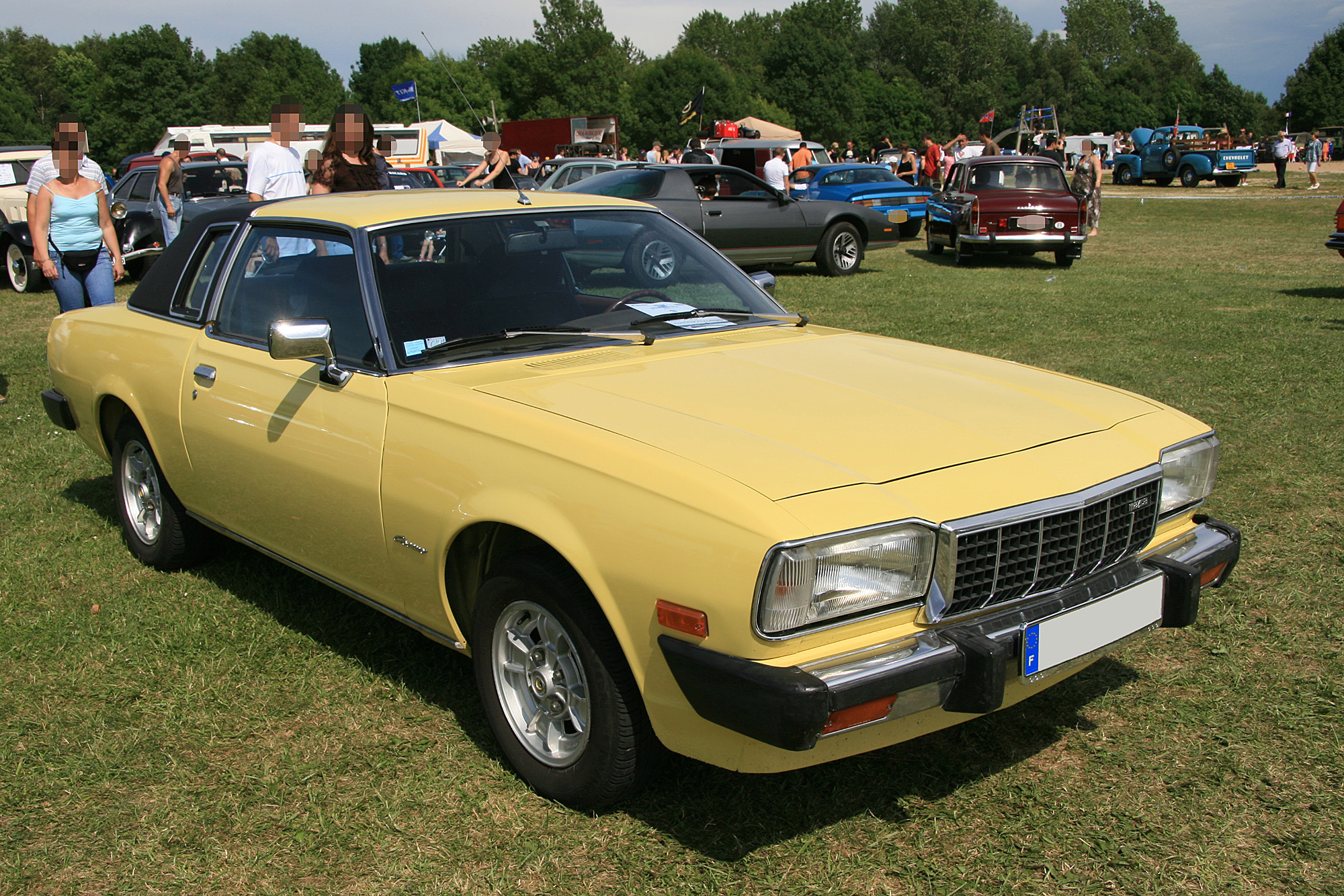 Mazda 121 1
