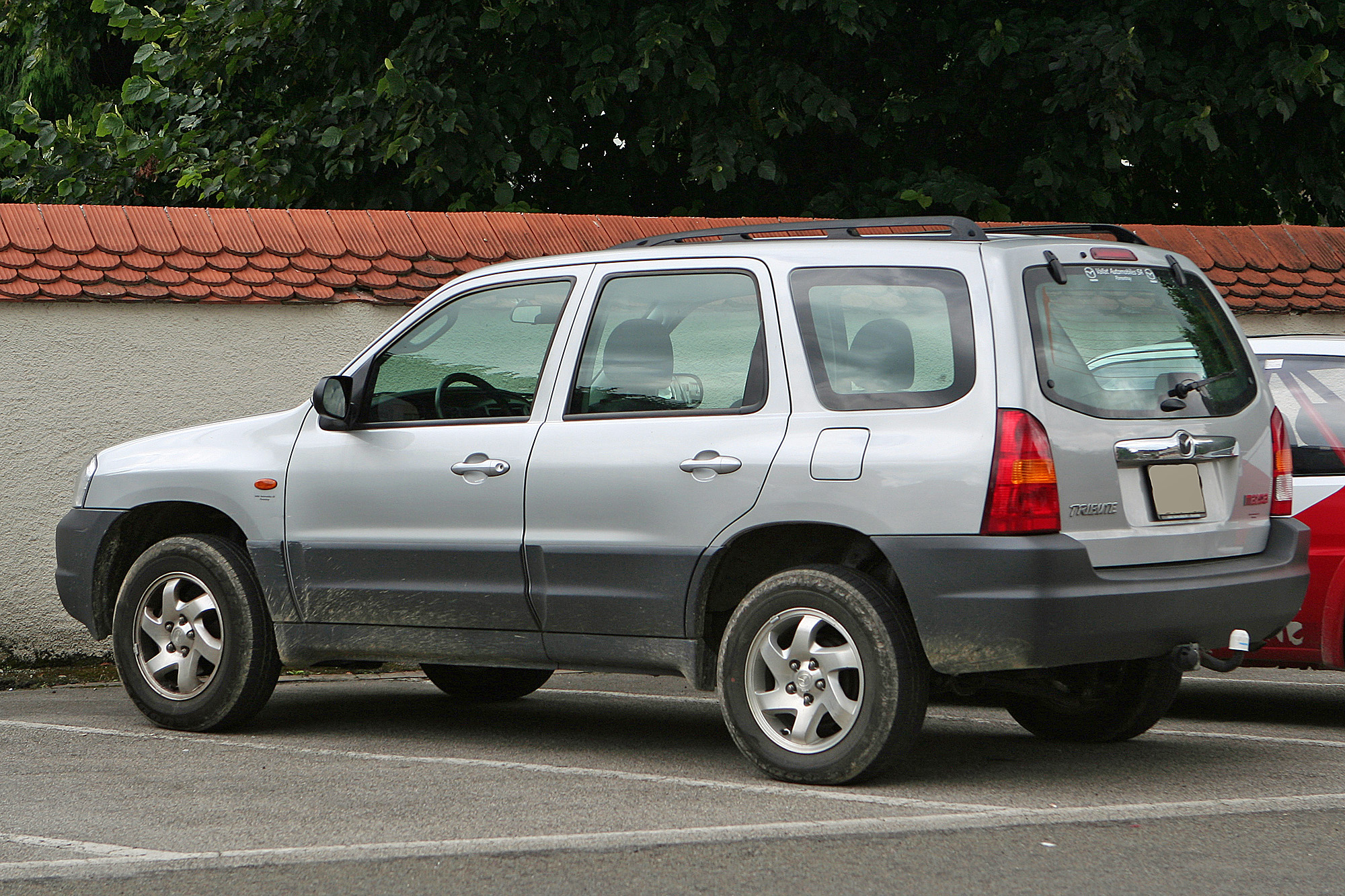 Mazda Tribute