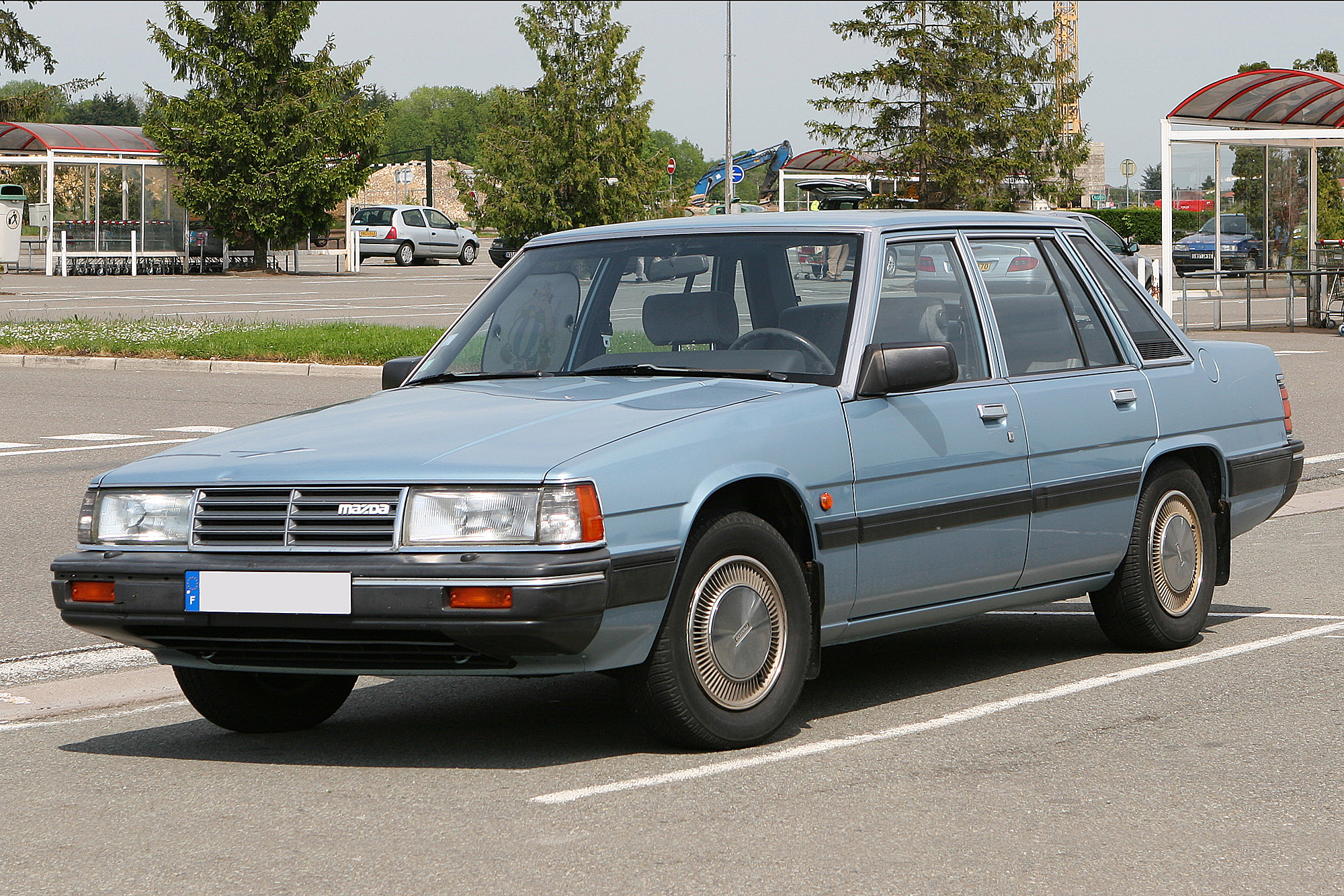 Mazda 929 3