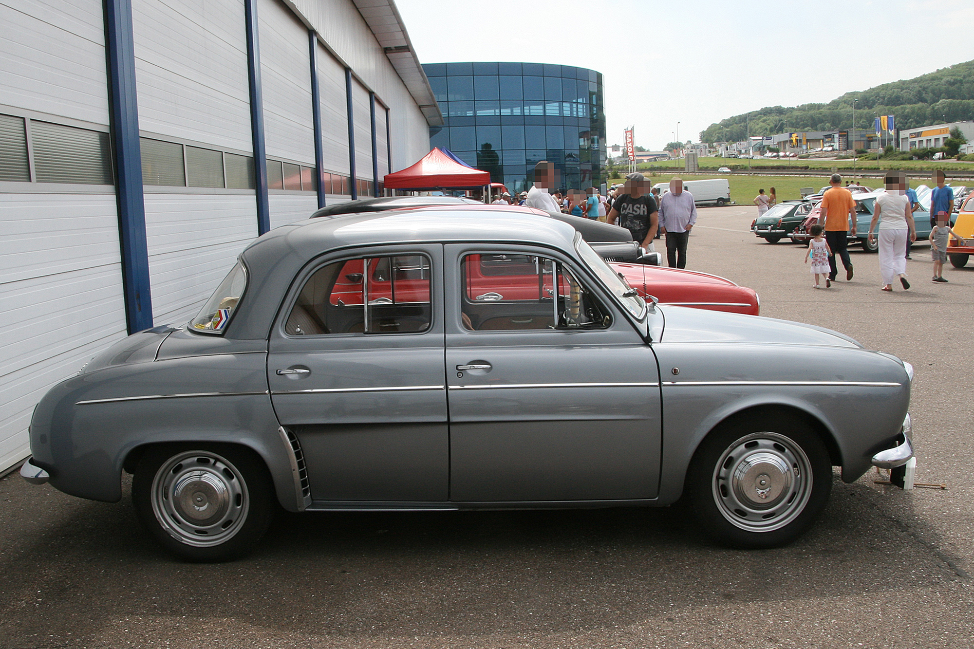 Renault Dauphine