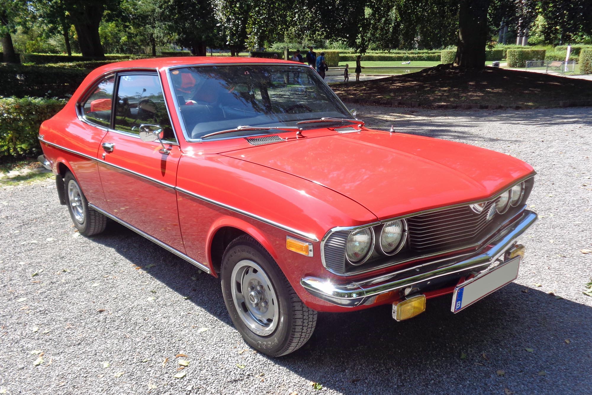 Mazda 616
