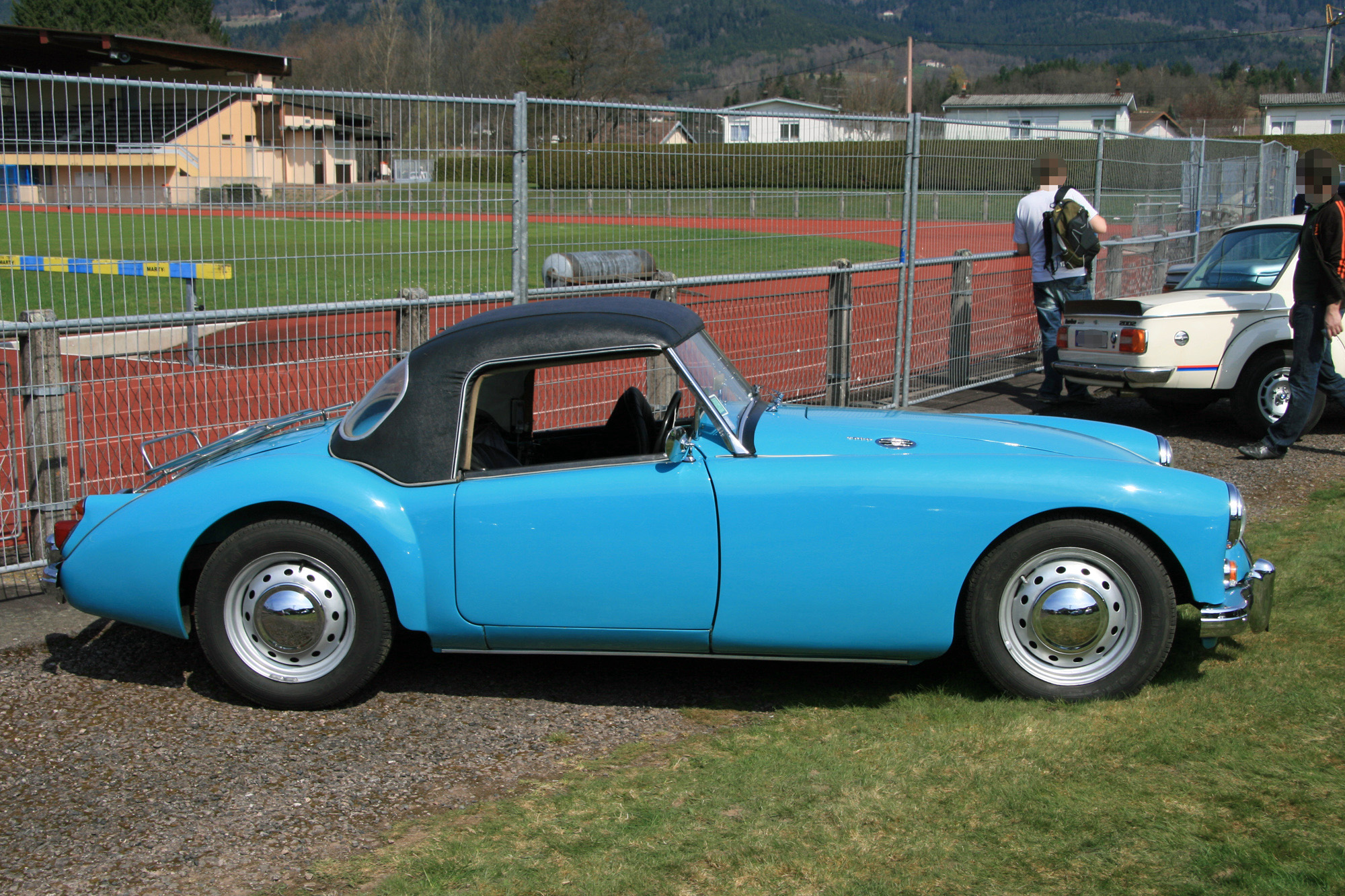 MG MGA