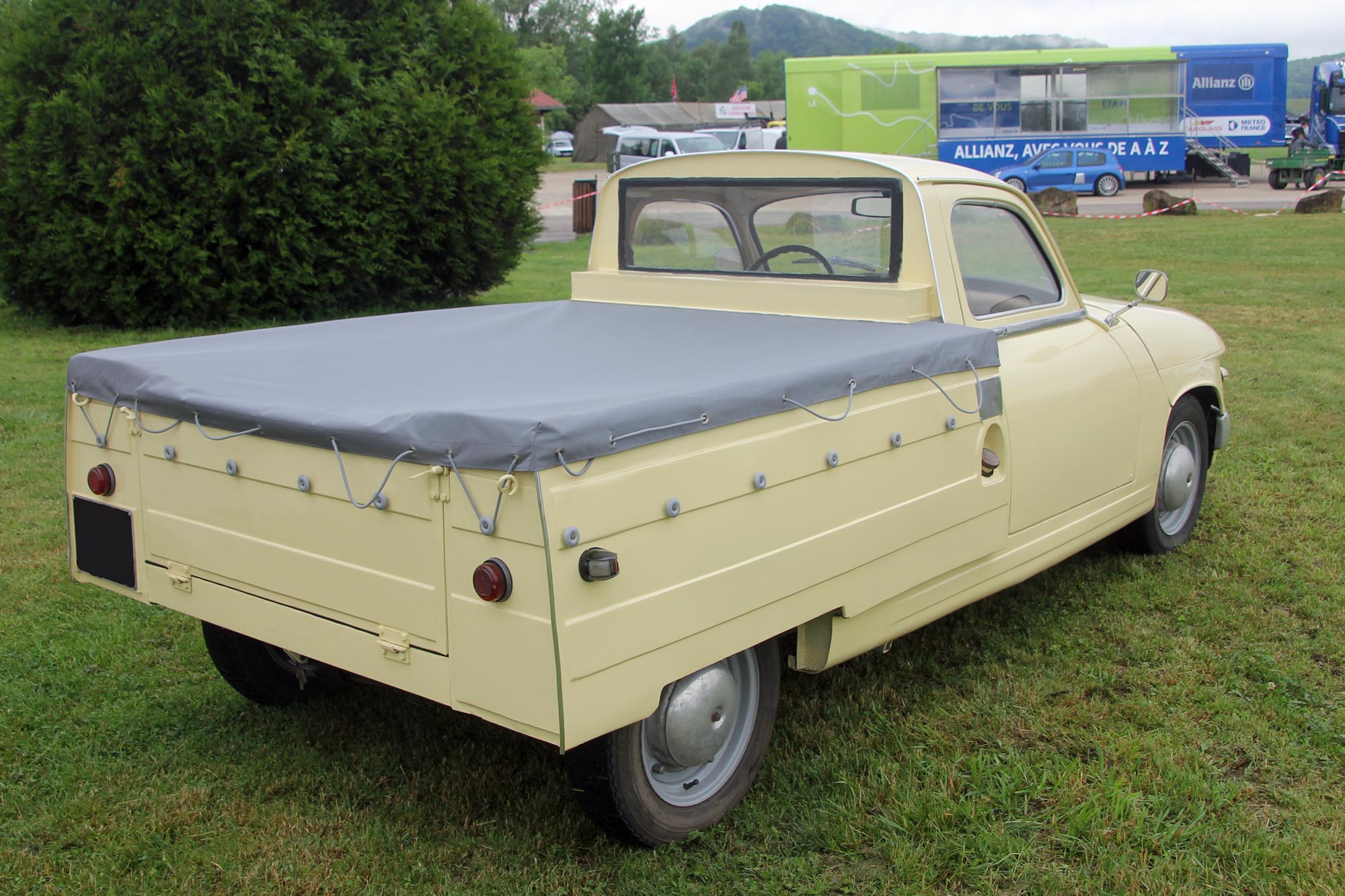 Panhard & Levassor PL17 pick-up