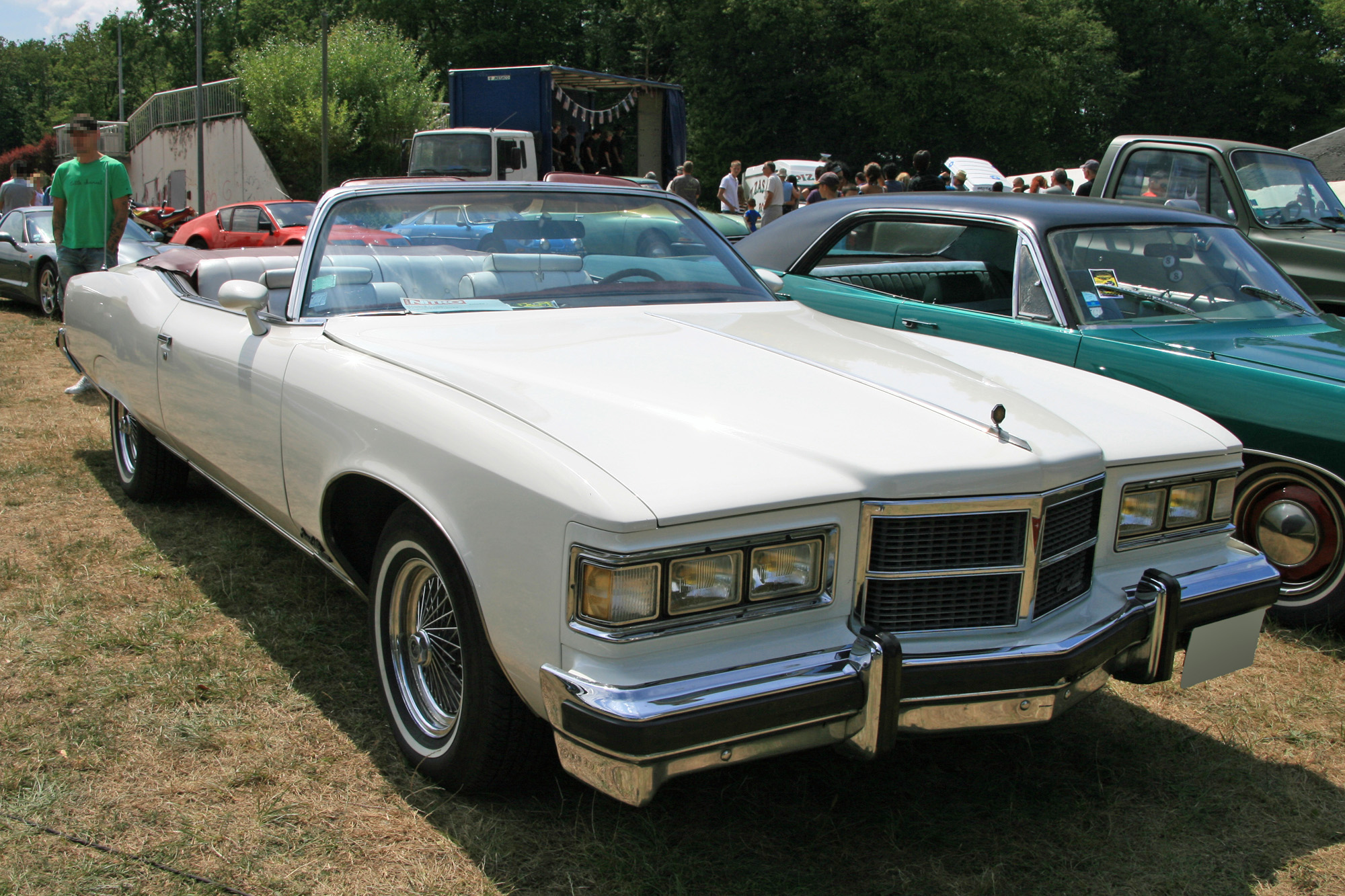 Pontiac Grand ville 1975