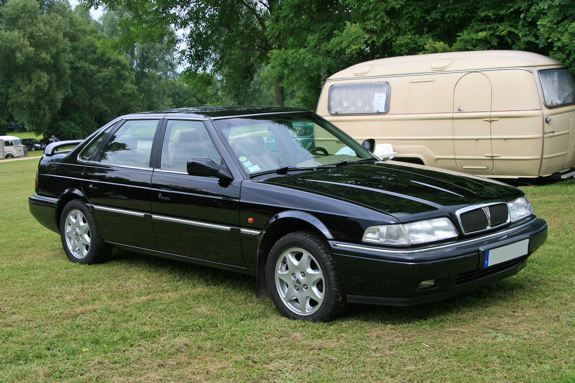 Rover 820