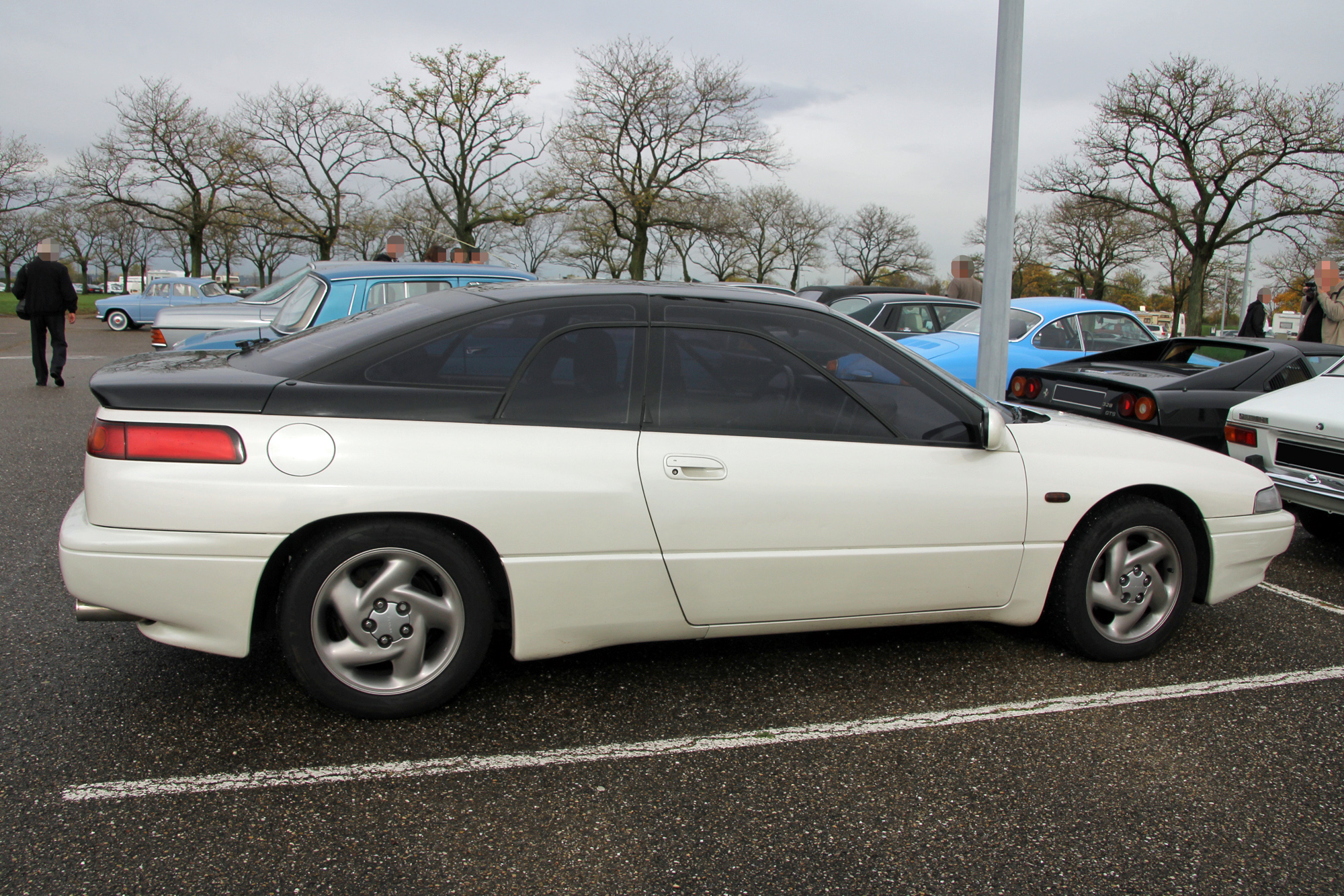 Subaru SVX